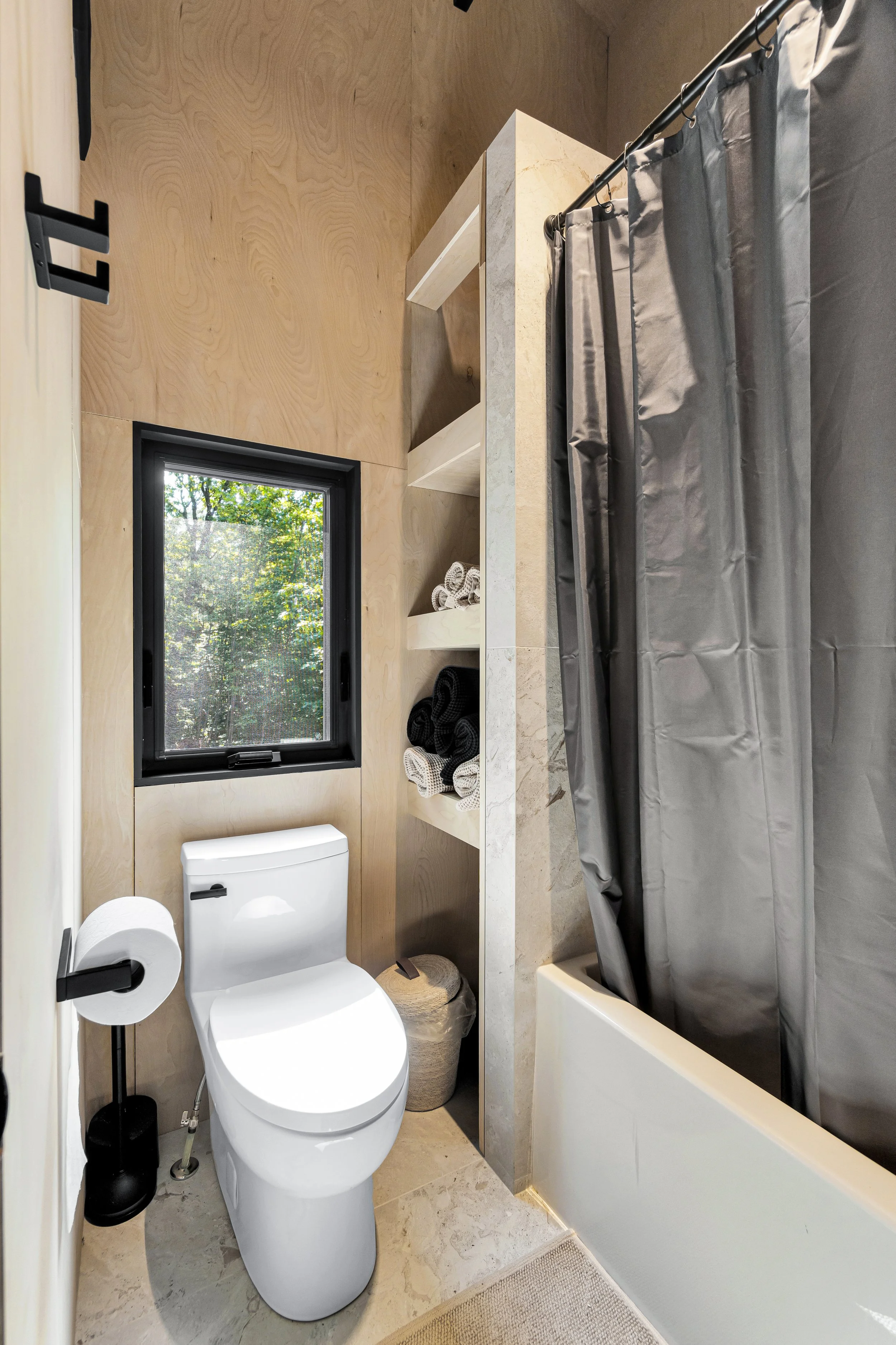 30.1 - Bathtub .jpeg