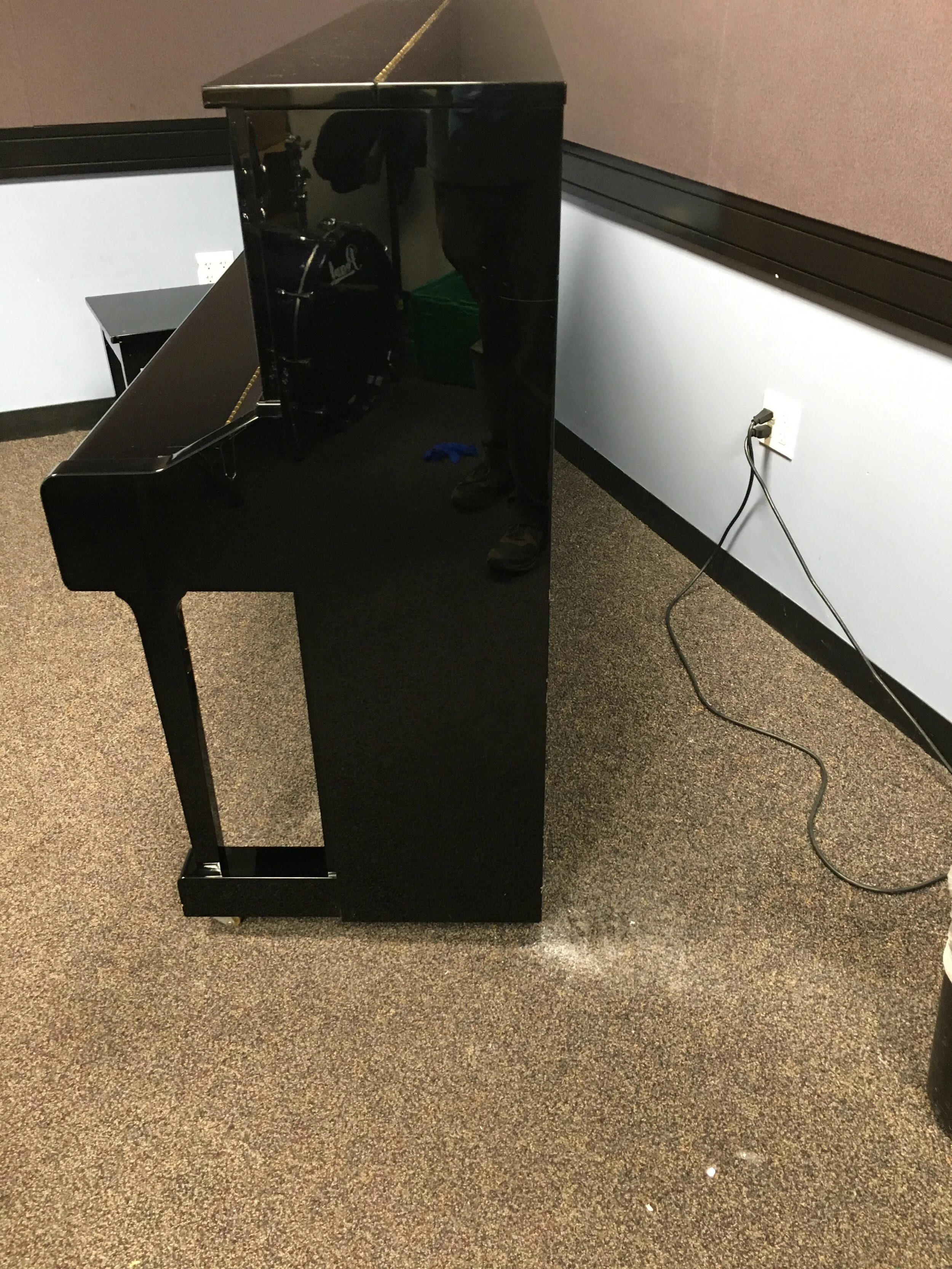 Yamaha U1 Deep chip repaired