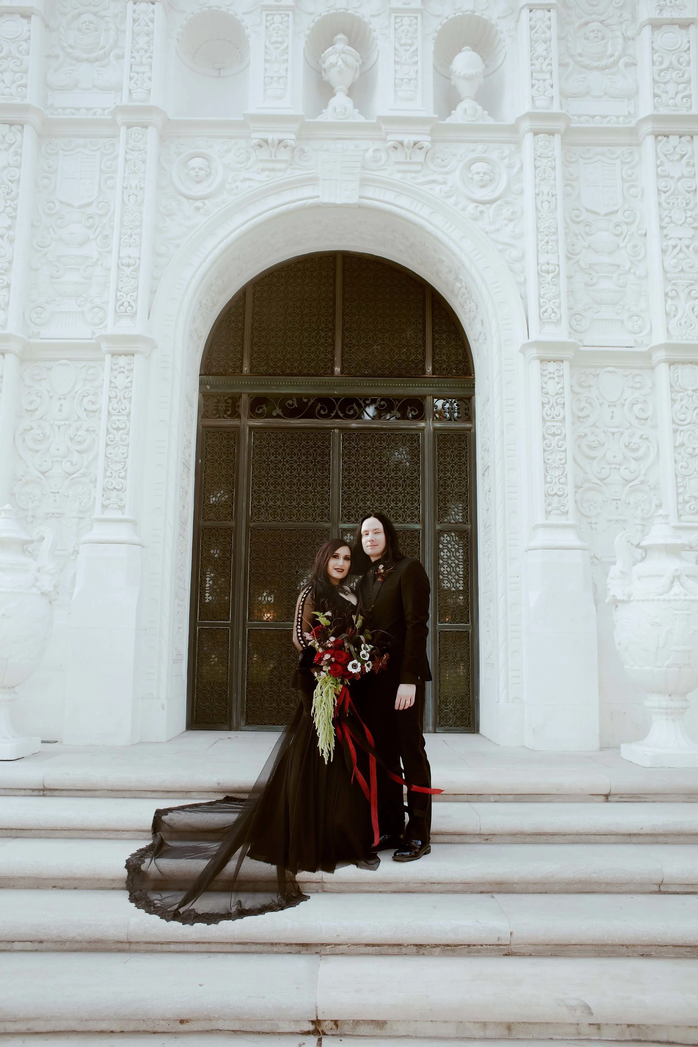 171013_MackenzieLenora_DaniellaPhoenixWedding_093.jpg