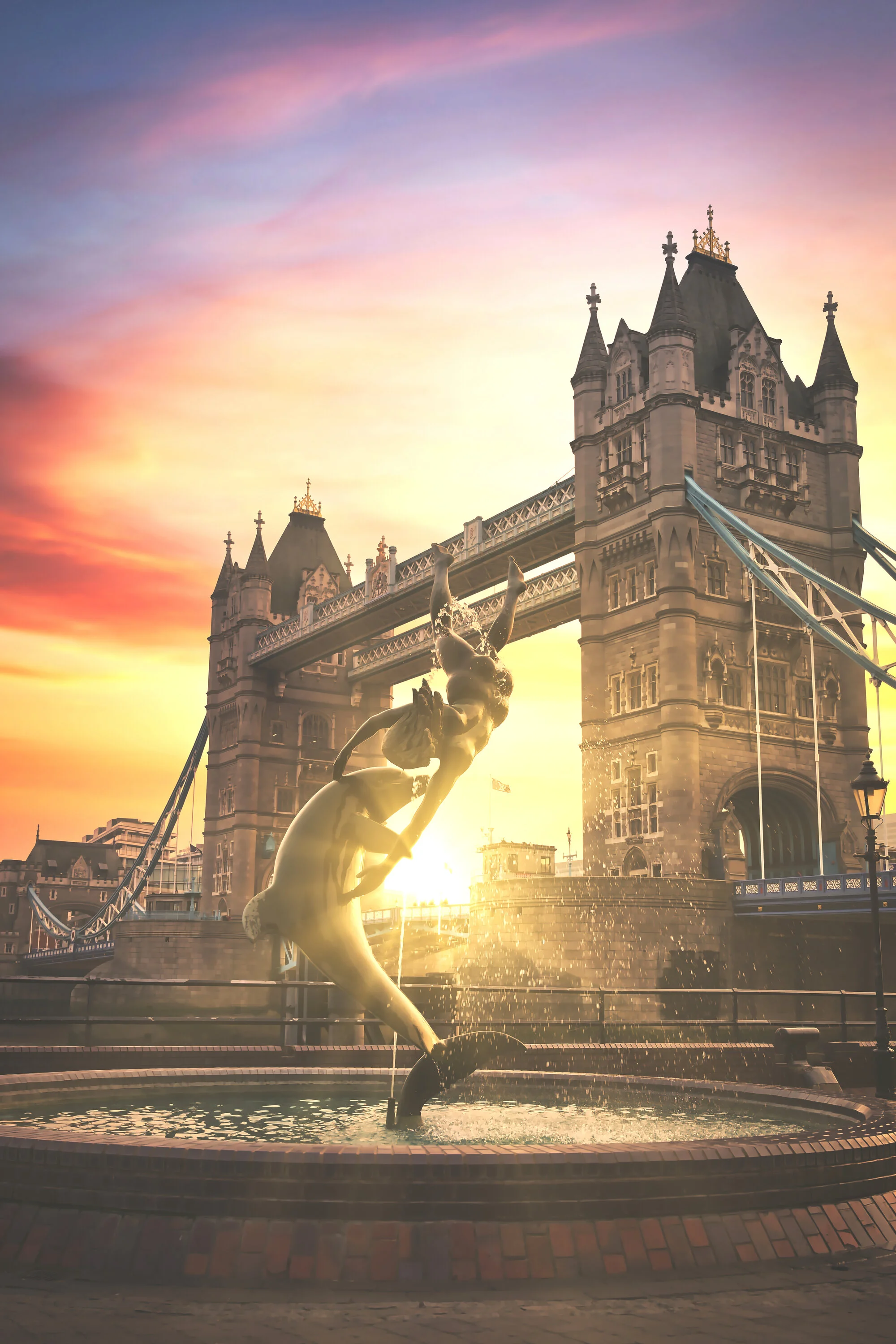 1904_london_tower_fountain_201.JPEG