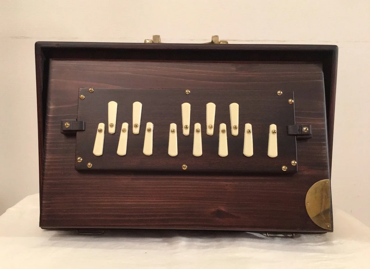 M1 C Octave Shruti