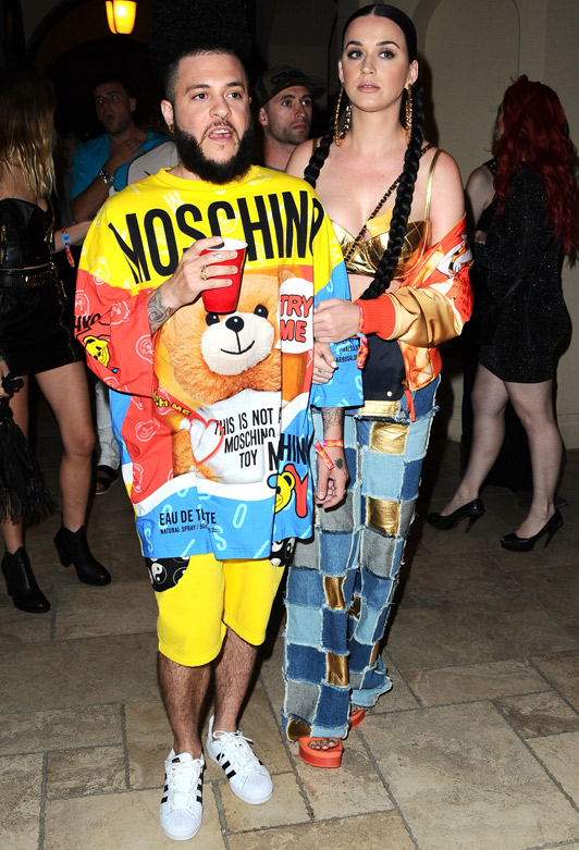 moschino-2_3265418a.jpg