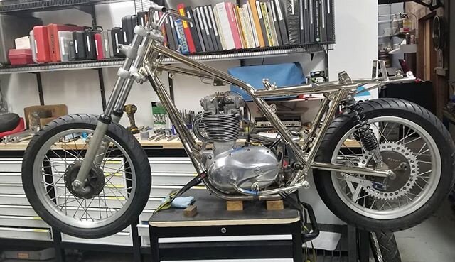 Rickman B44 chassis is a roller and off to @evan.wilcox for alloy bodywork he has been toiling over. Maybe you caught some of his video on shaping. If not stroll on over and see what he has in store for this chassis. 
#rickman #bsa #b44 #nickelplated