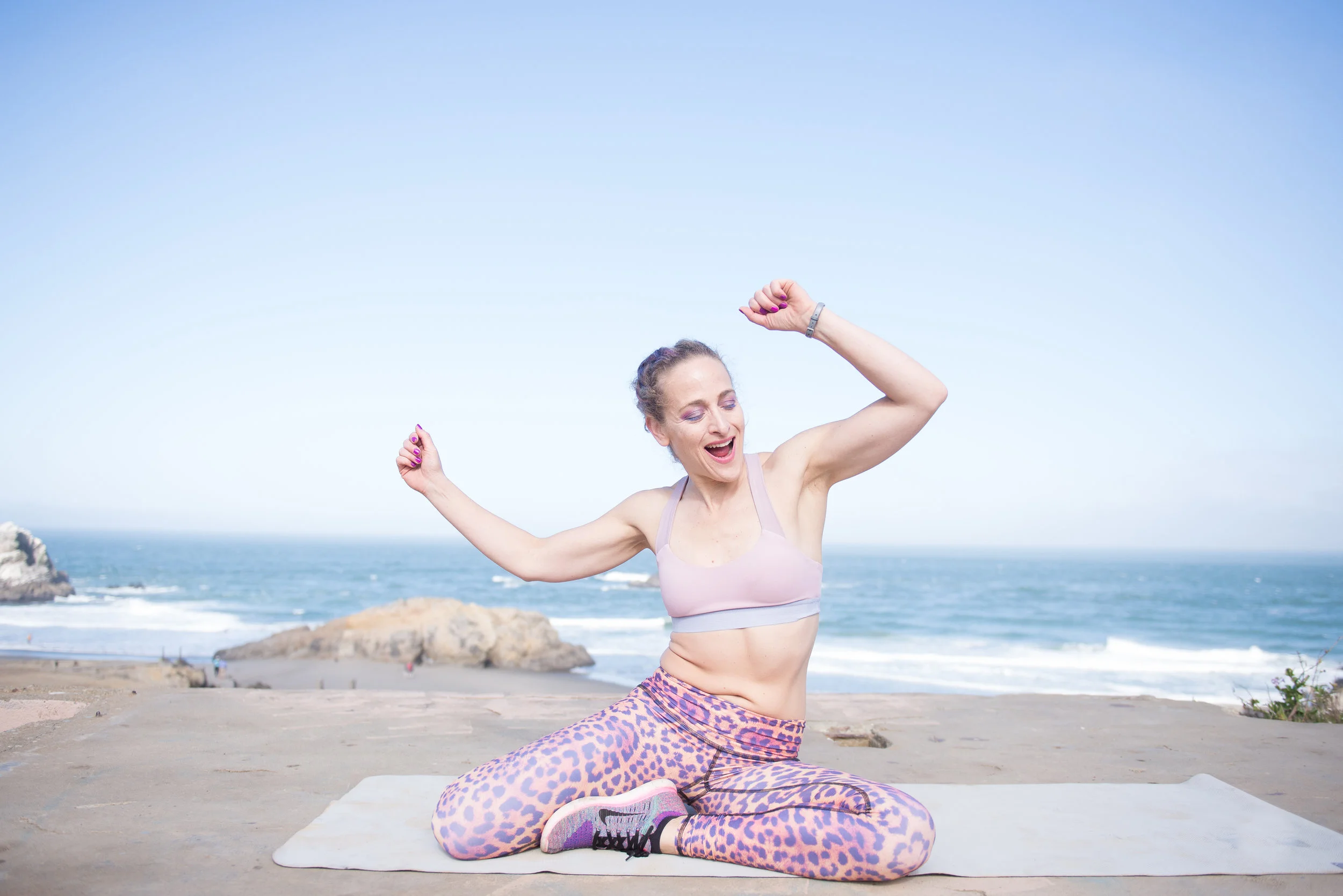 Jessi fit pilates eco gif guide teeki.jpg