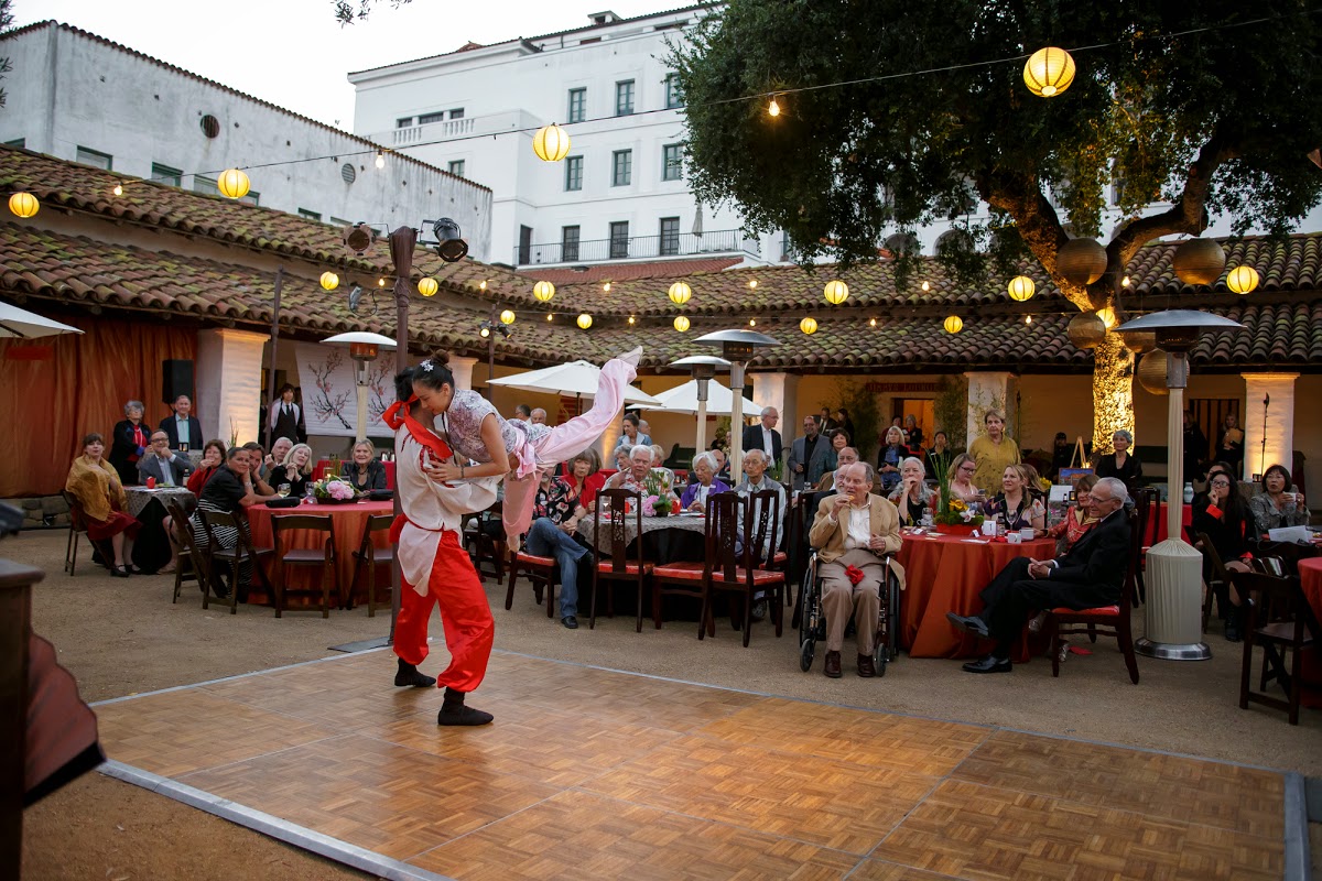 felicievents.com | Corporate Event planner | Asian Theme Dinner | Fundraiser | Non-Profit | Asian Dancers