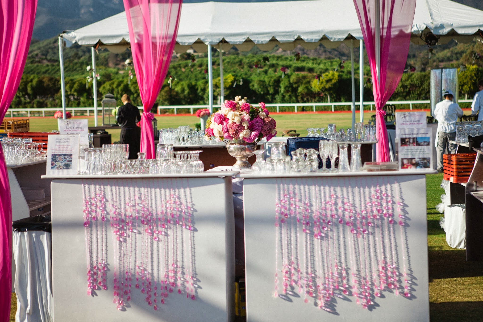 www.FeliciEvents | Pink Polo Party | Funraising Event | Felici Fundraiser | Polo Theme | Clarissa Koenig Photography | Pink Bar