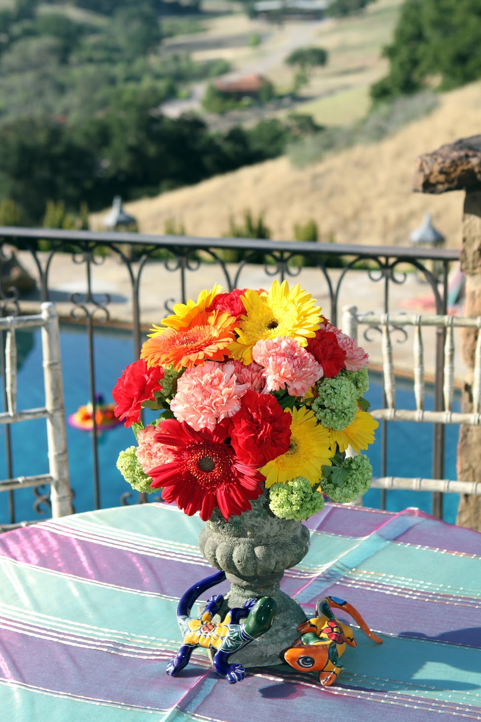 www.felicievents.com | hacienda fiesta | Mexican Party | flowers