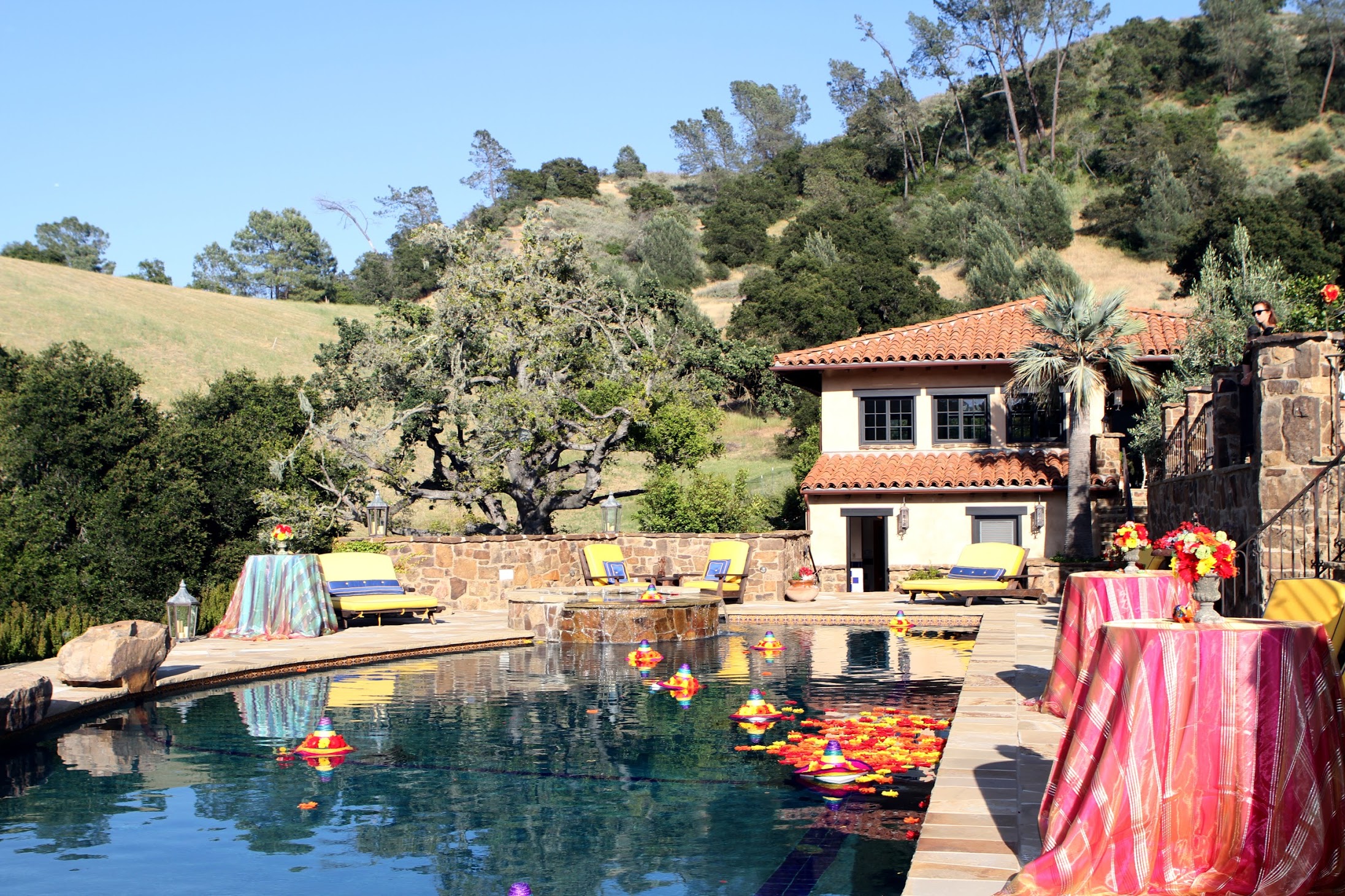 www.felicievents.com | hacienda fiesta | Mexican Party | Pool Decor