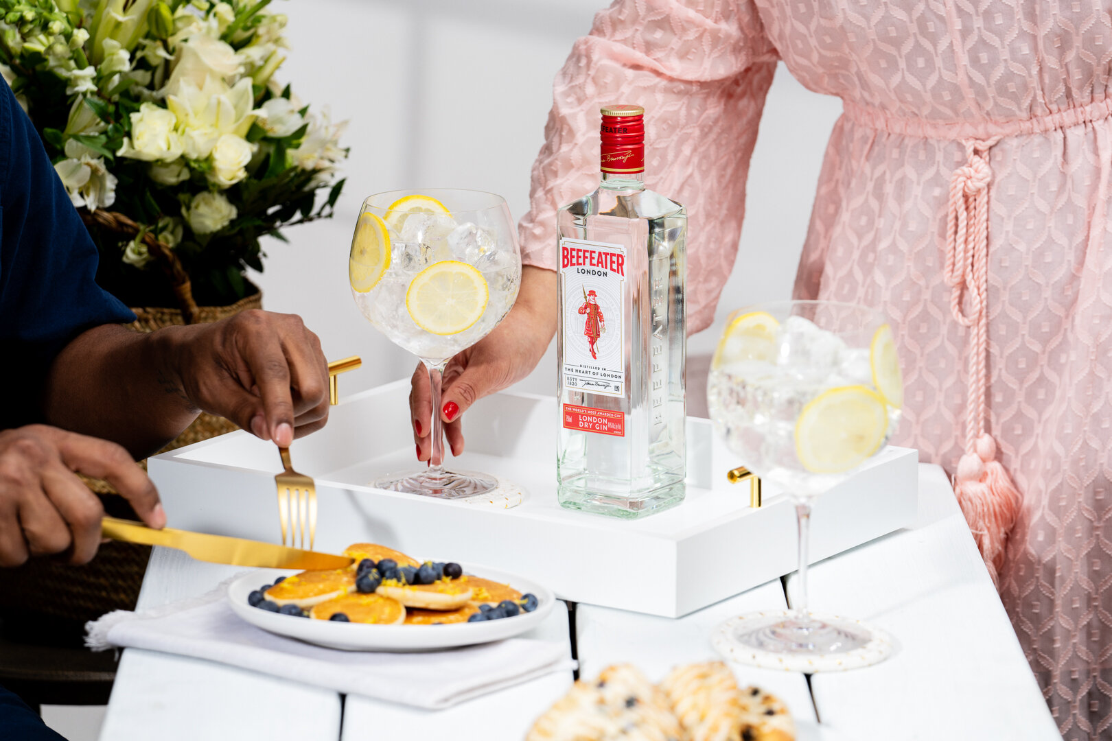 11_BeefeaterGardenParty_GinTonic_Bottle_1080px.jpg