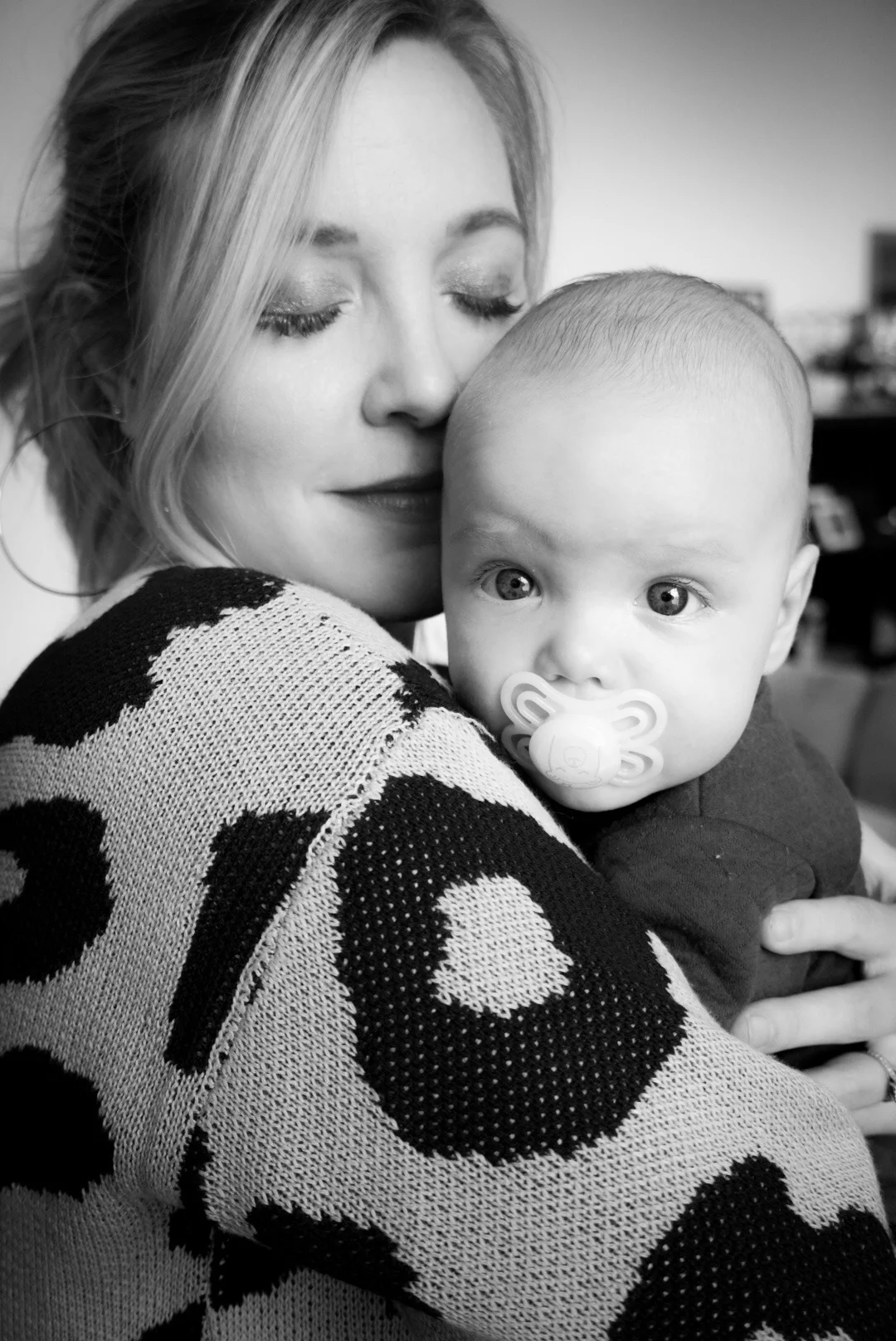 What Nobody Tells You About Becoming a Mom 