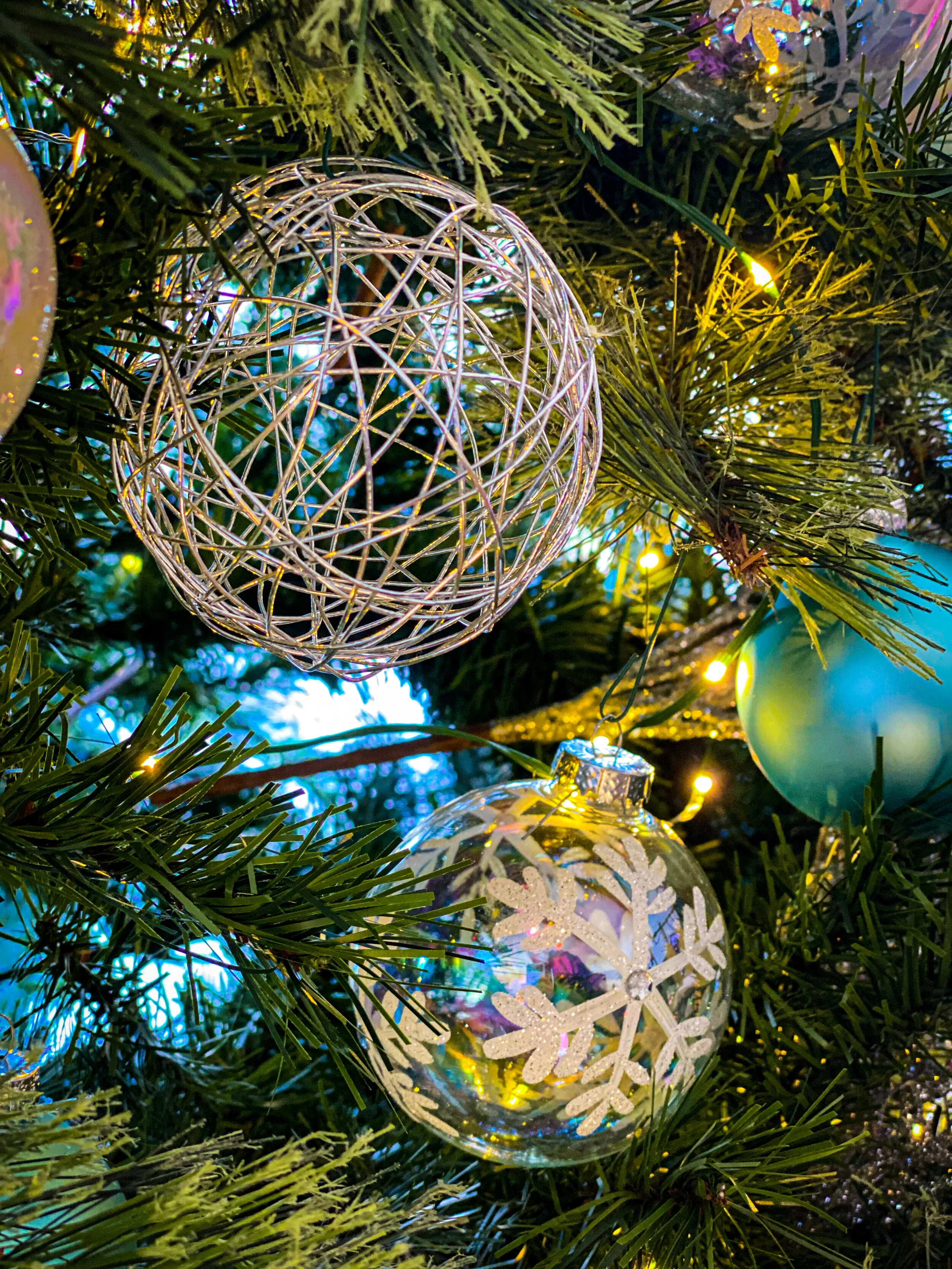 Struggling to get in the Christmas spirit? Here's how Decorent can help...