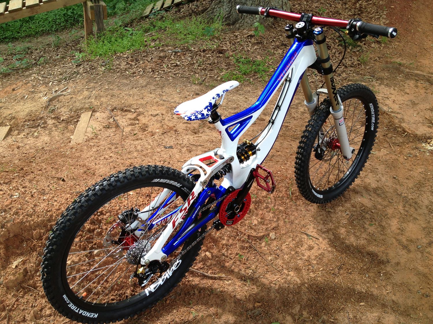 kids dh bikes