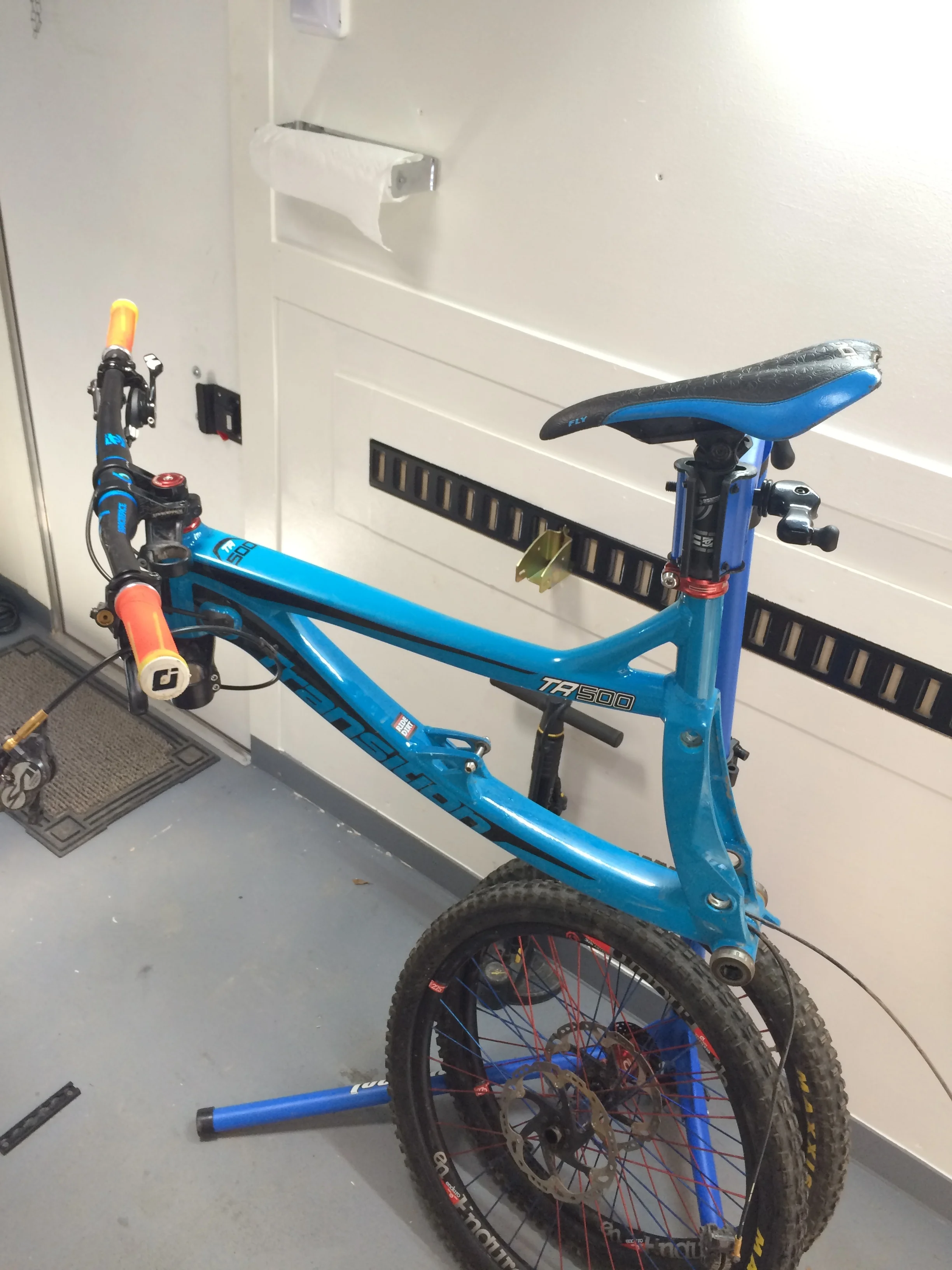 downhill bottom bracket