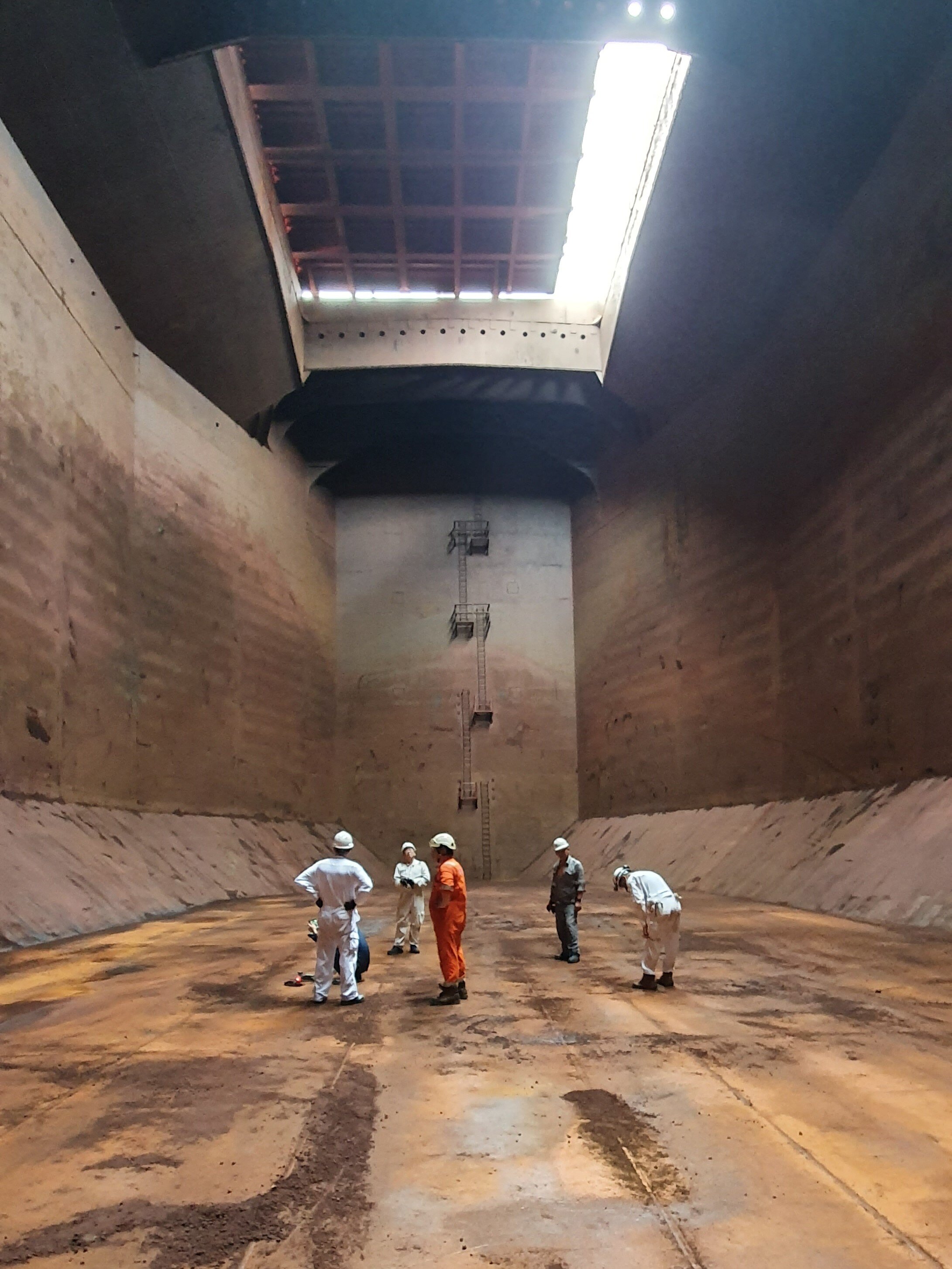 Confined space vessel tank inspection.jpg