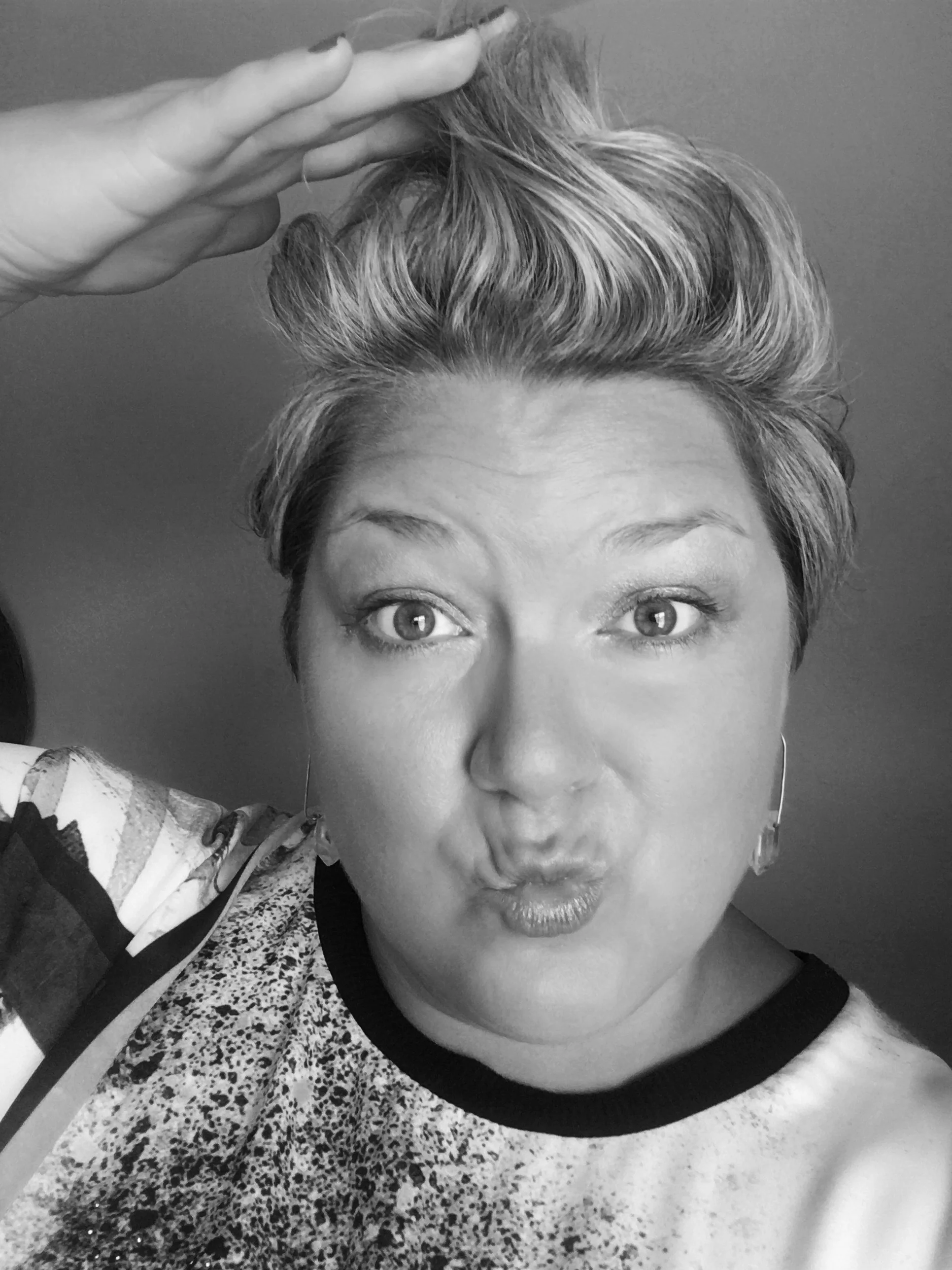 Misty Bradley of MistyBradley.com and we are the REVELERS, creative coach for online entrepreneurs.
