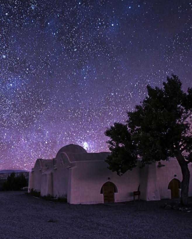 Gorgeous night shot by Adam Williamson.