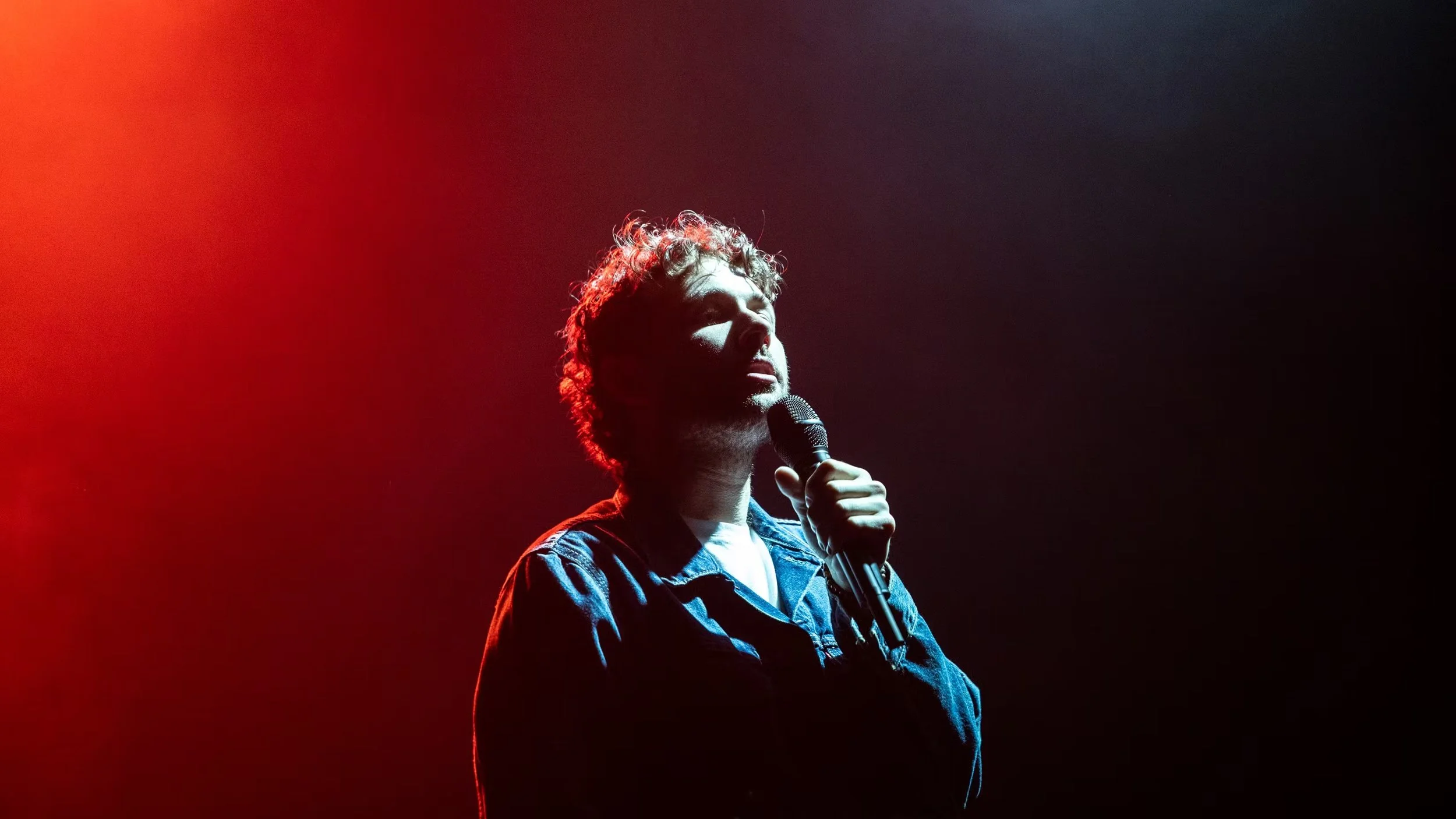 no-love-songs--gallery-02.jpeg