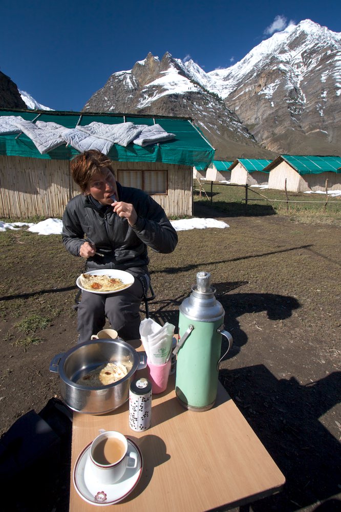 Enjoying some luxury in Tupchiling - proper beds and Indian food, and pancakes & chai for breakfast, Yum!