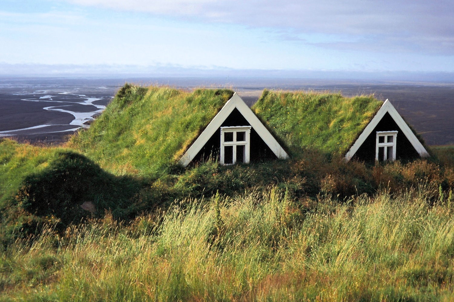  Turf roofed huts near Vatnajökull Glacier 