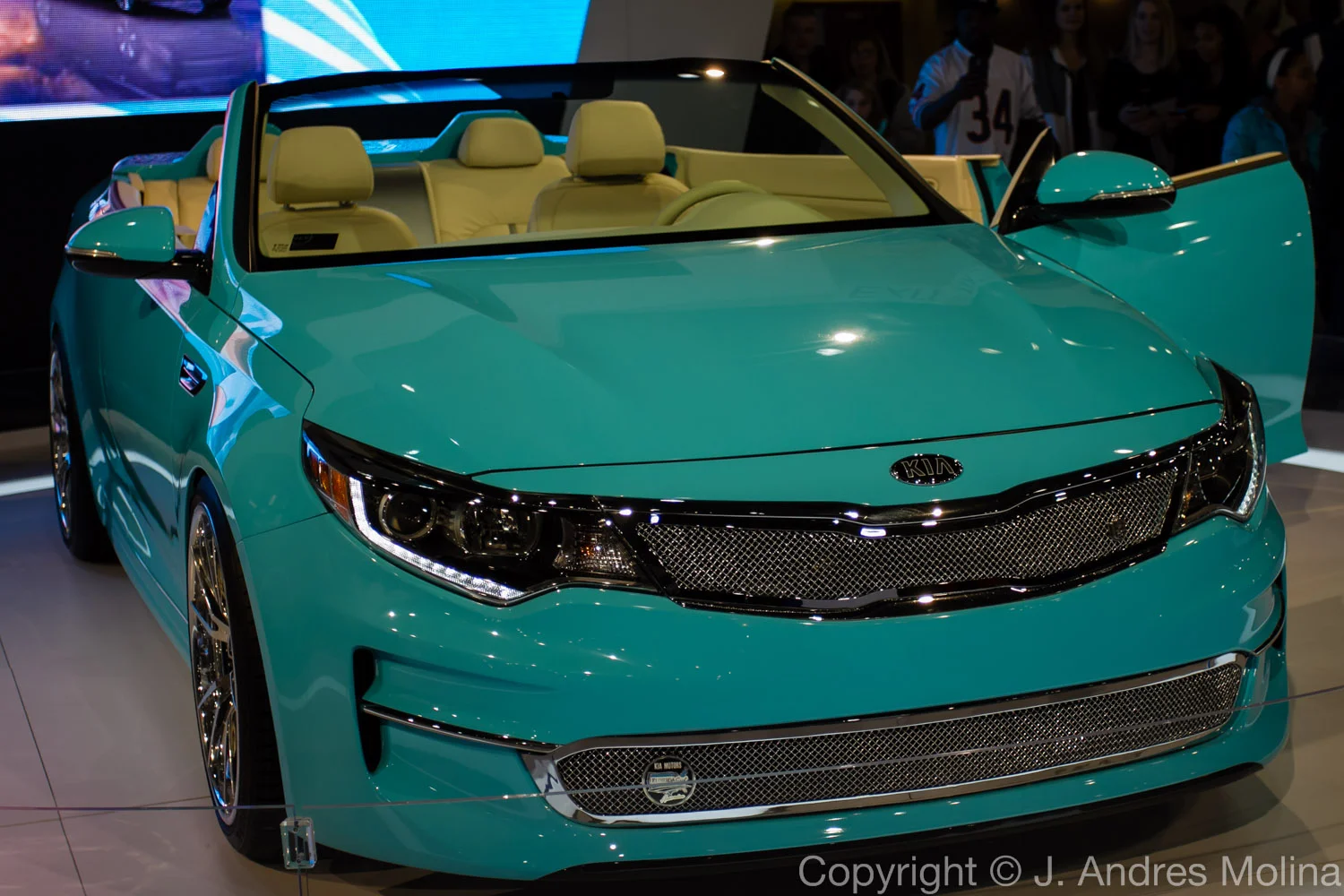  ISO 200 &nbsp; 40mm &nbsp; f/4.0 &nbsp; 1/160s  Feb. 2016 