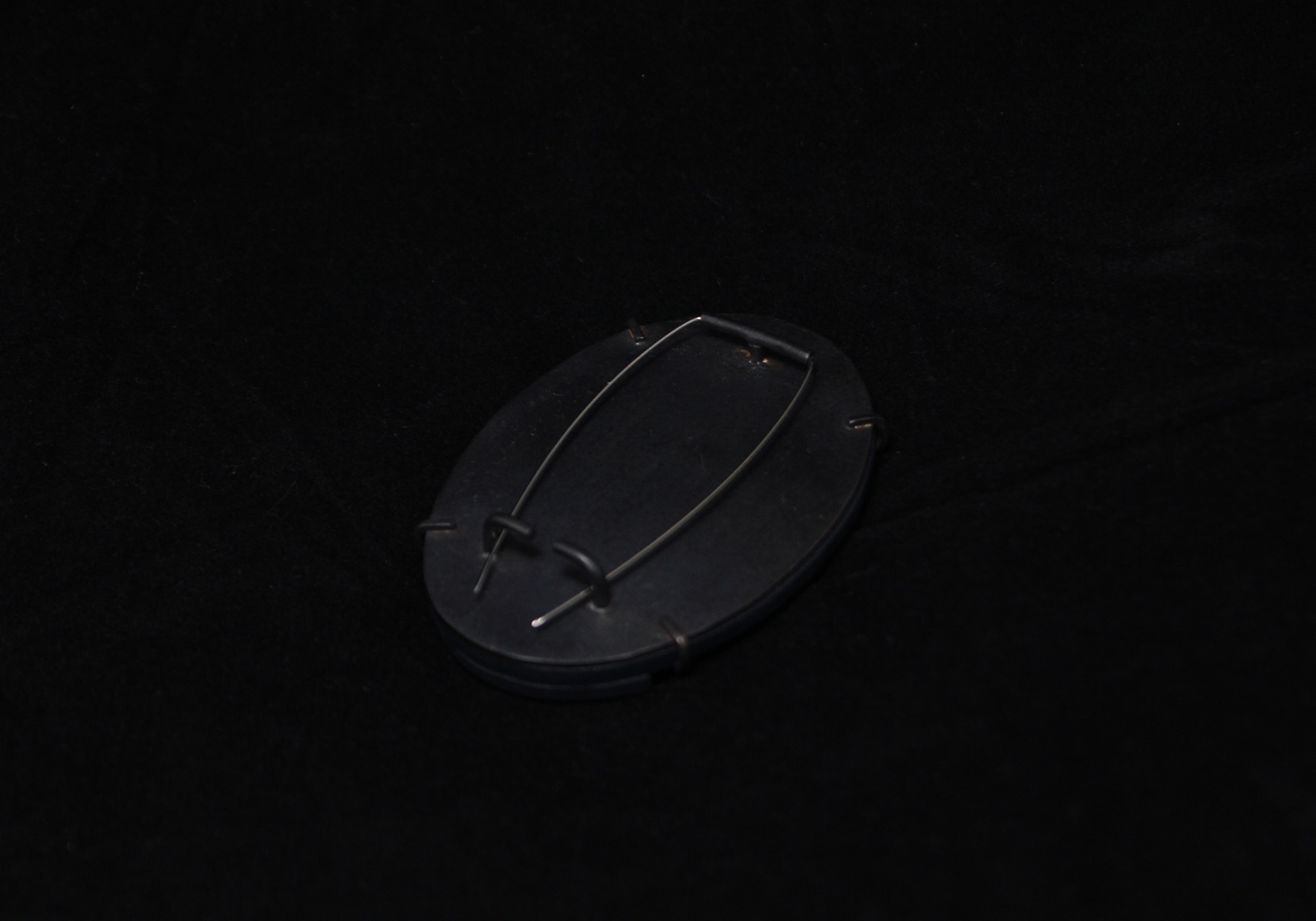 The Portrait | 2017 | Back-view | Brooch