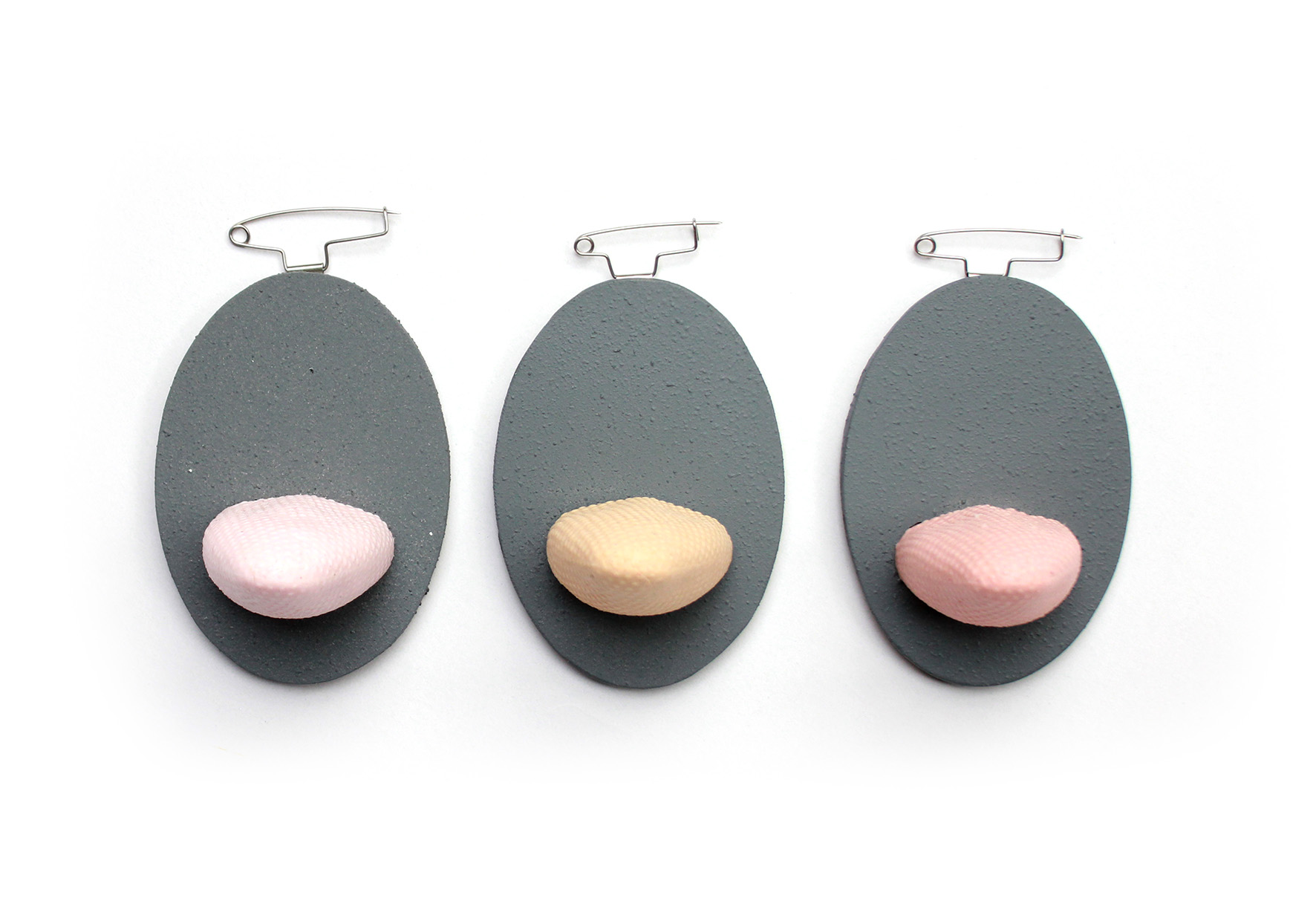 Tongue01 : Brooch, Silicone, Wood, Plastic, Stainless Steel