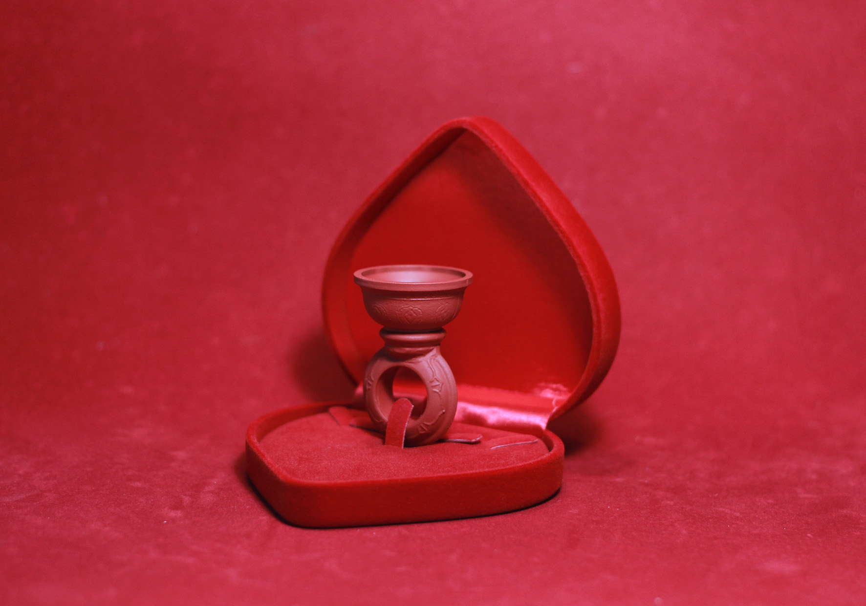Will you marry me, again? (diamond), Ring, 2017, Thai traditional wedding tray