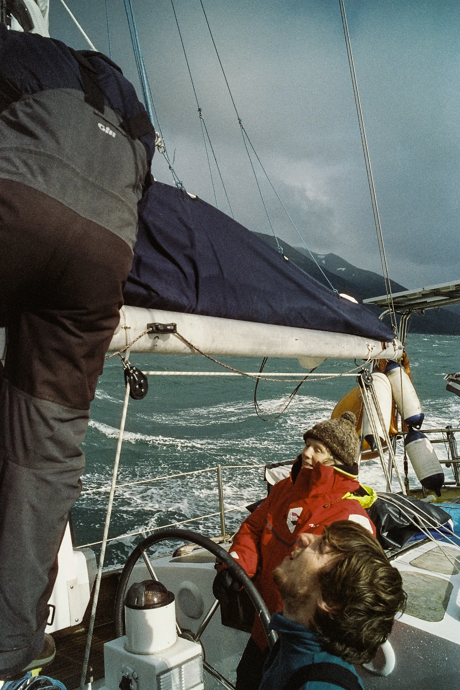 F1000017-2.jpg
