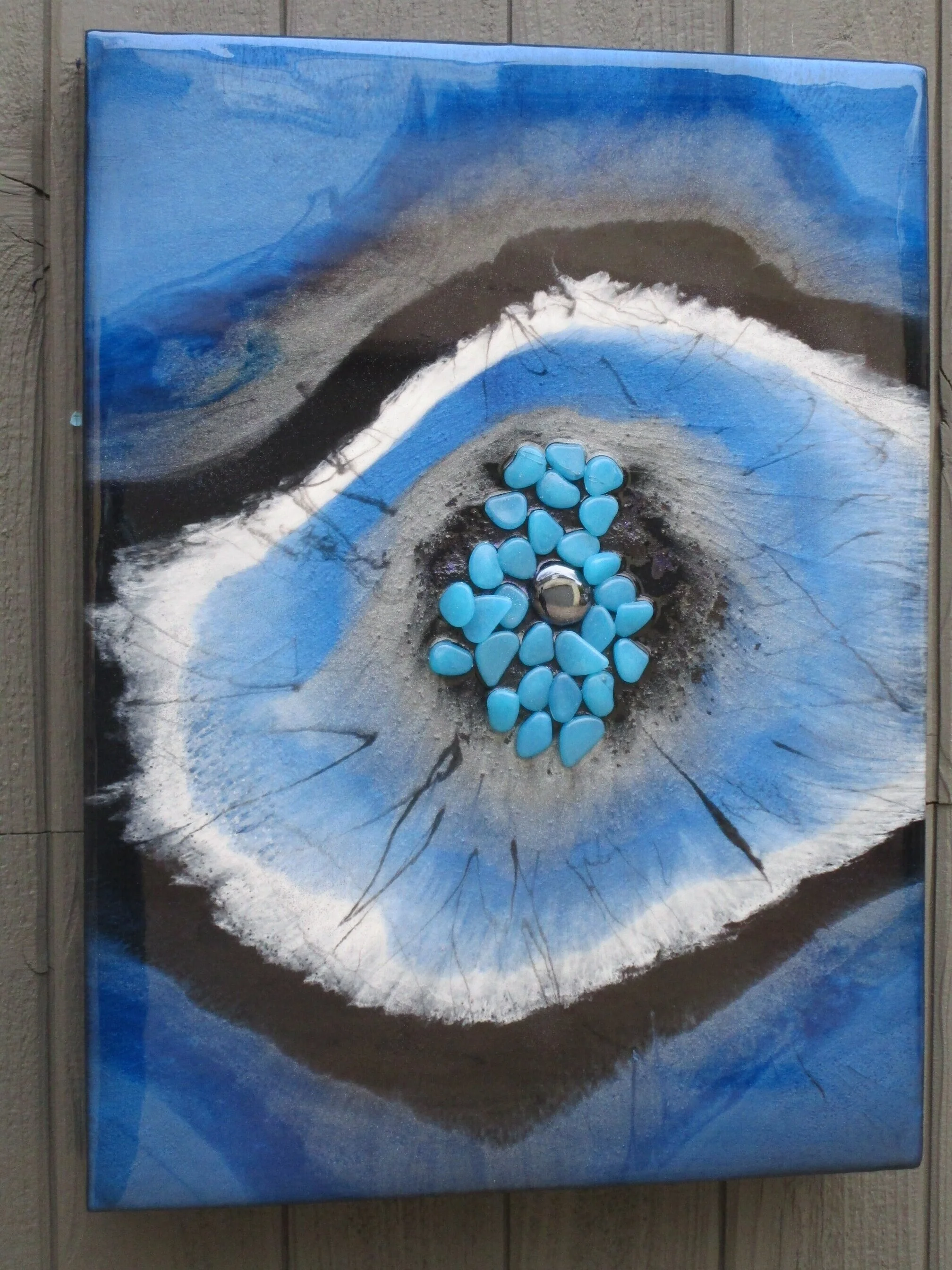 Geode I, 18" x 24" x 4"