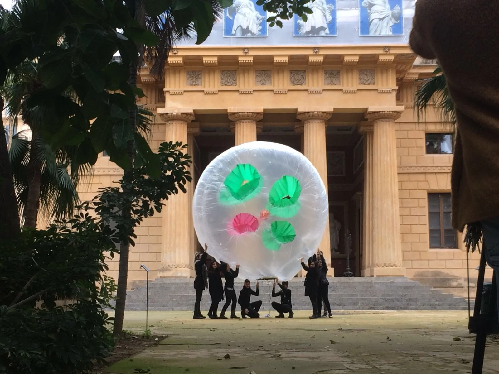Manifesta 12 Education Hub life cycle: October 2017 – 1st workshop session with the students December 2017 – 2nd workshop session with the students January 2018 – 3rd workshop session with the students January – April 2018 – Bus transformation works April – November 2018 – Education Hub in action ENORME Studio is an architecture and design office based in Madrid and led by David Pérez, Carmelo Rodríguez and Rocío Pina. ENORME is best characterized by their radical approach to architecture, city and people. They design and build ARCHITECTURE PROJECTS based on industrial systems and typological innovation, as well as perform participation dynamics in the domain of city construction through their creative platform CIUDAD CREA CIUDAD and the creation of CITIZENSHIP BRAND IDENTITIES. Their aim is to foster alternative ways to examine urban issues and to motivate the creation of a proactive citizen culture. They design and apply TACTICAL URBANISM tools that transfer teamwork strategies and collective thinking dynamics into public and private space design and management. ENORME’s aim is to give the city back to citizens as an emotional, plural and relational space. The ENORME Studio architects that Manifesta 12 is collaborating with on this project are Carmelo Rodríguez and Rocío Pina Special thanks to Professo Viviana Trapani (University of Palermo, Department of Architecture) and to Prof. Cinzia Ferrara (Graphic Design Department, Academy of Fine Arts of Palermo).