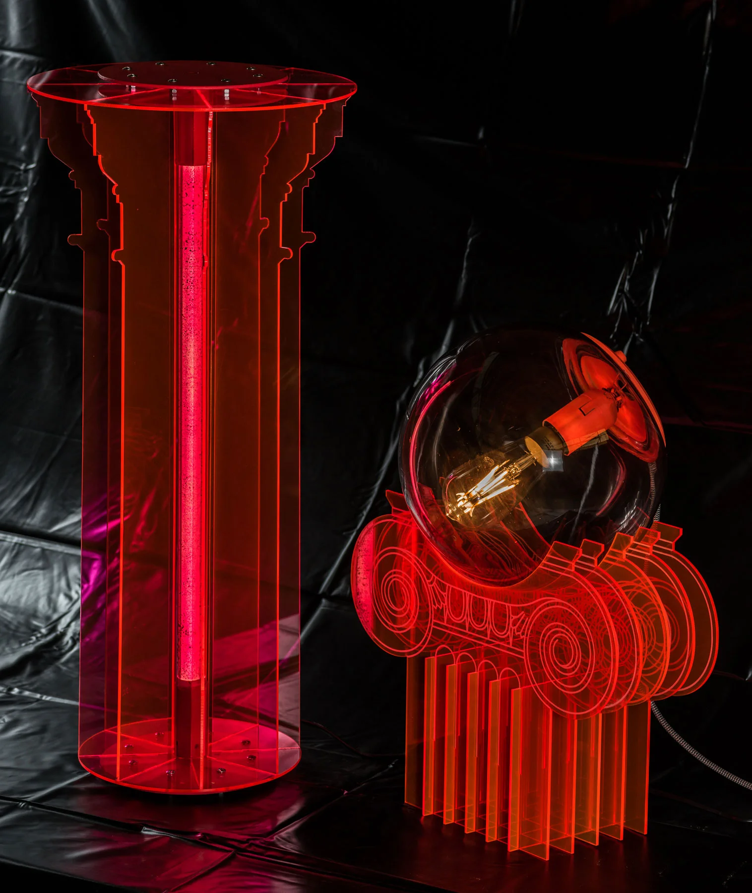 BIZARRE COLUMNS — enorme studio