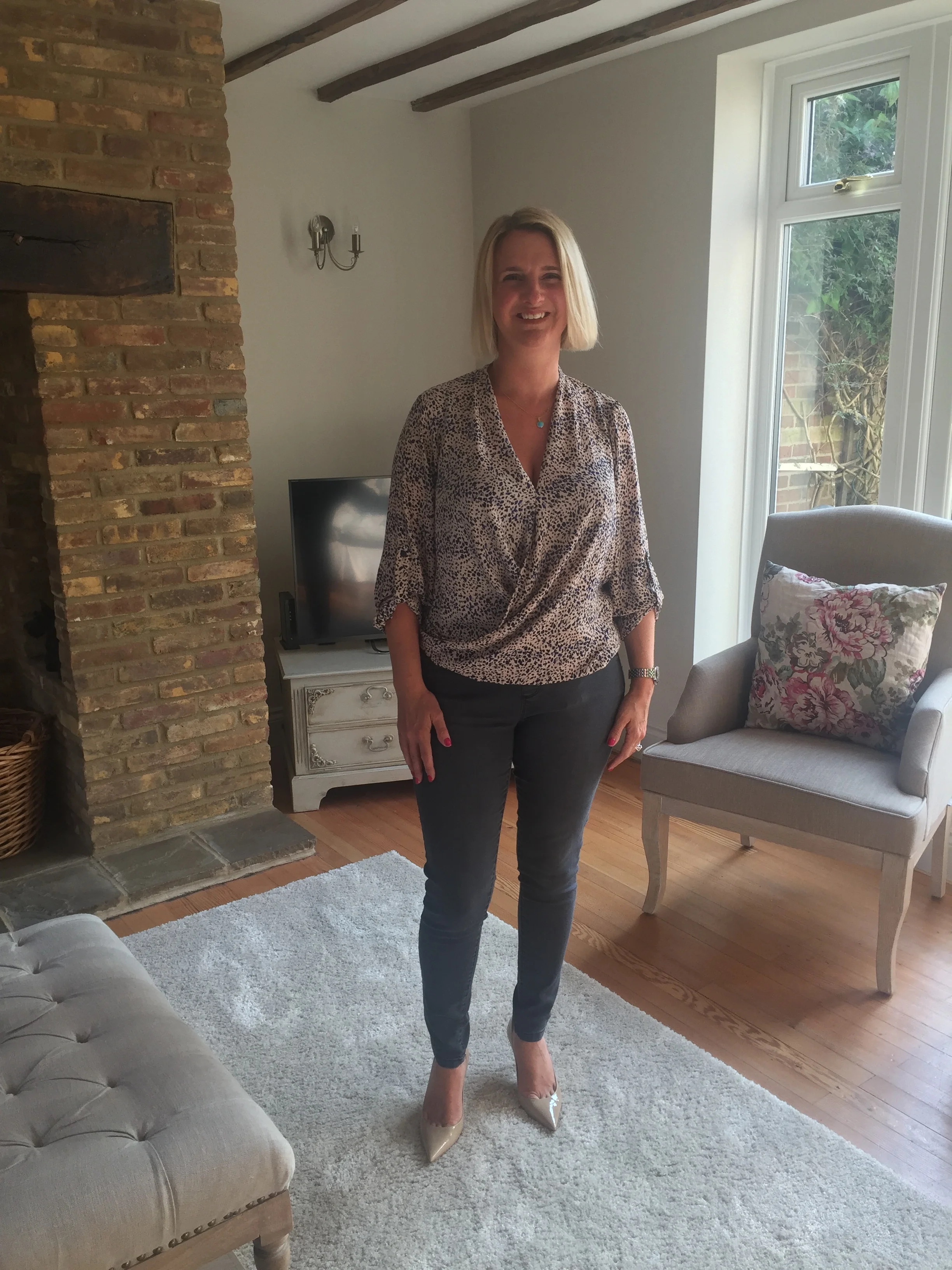 Top from Dorothy Perkins, Jeans - Eden jeggings from Dorothy Perkins , Shoes - nude Agnes by Jimmy Choo