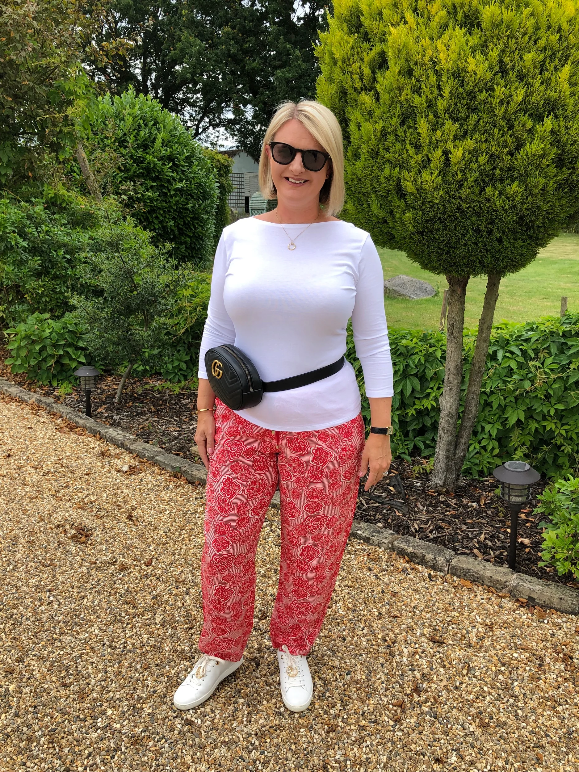 I chose to wear something a bit looser round my belly for a day out in London for the concert. I’d pushed my luck a bit too far the day before with skinny jeans.