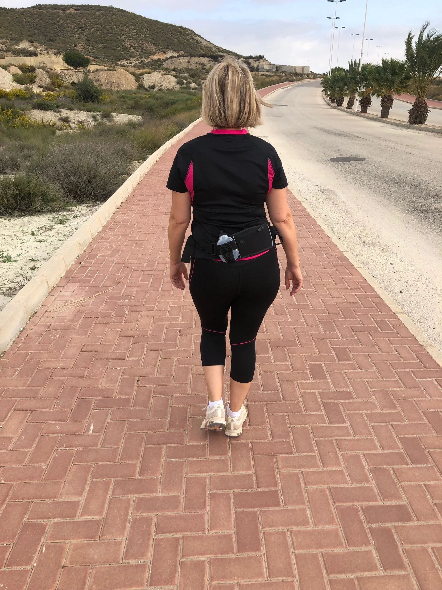 It’s not all laying down and reading, I forced us both to go out and walk off some of the previous night’s food. Chris, Sam and Ben are doing the Great South Run this Sunday so I thought it best If we go out the door for a bit of extra training.