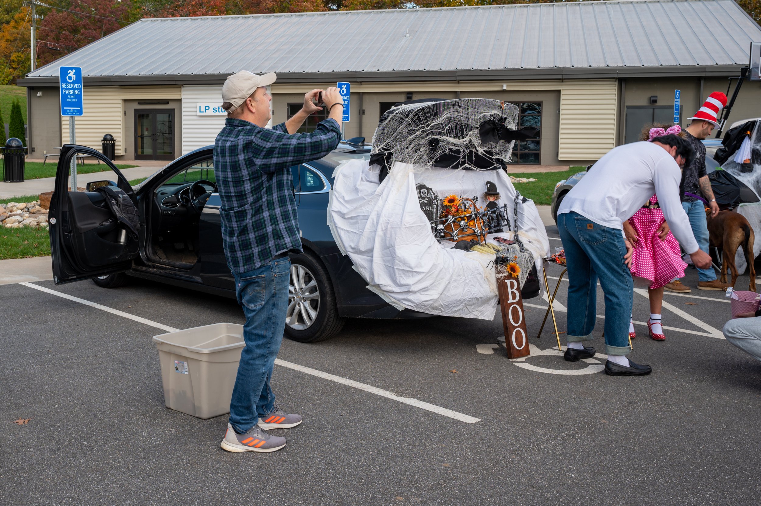 2021-10-31-Trunk or Treat-140-2438.jpg