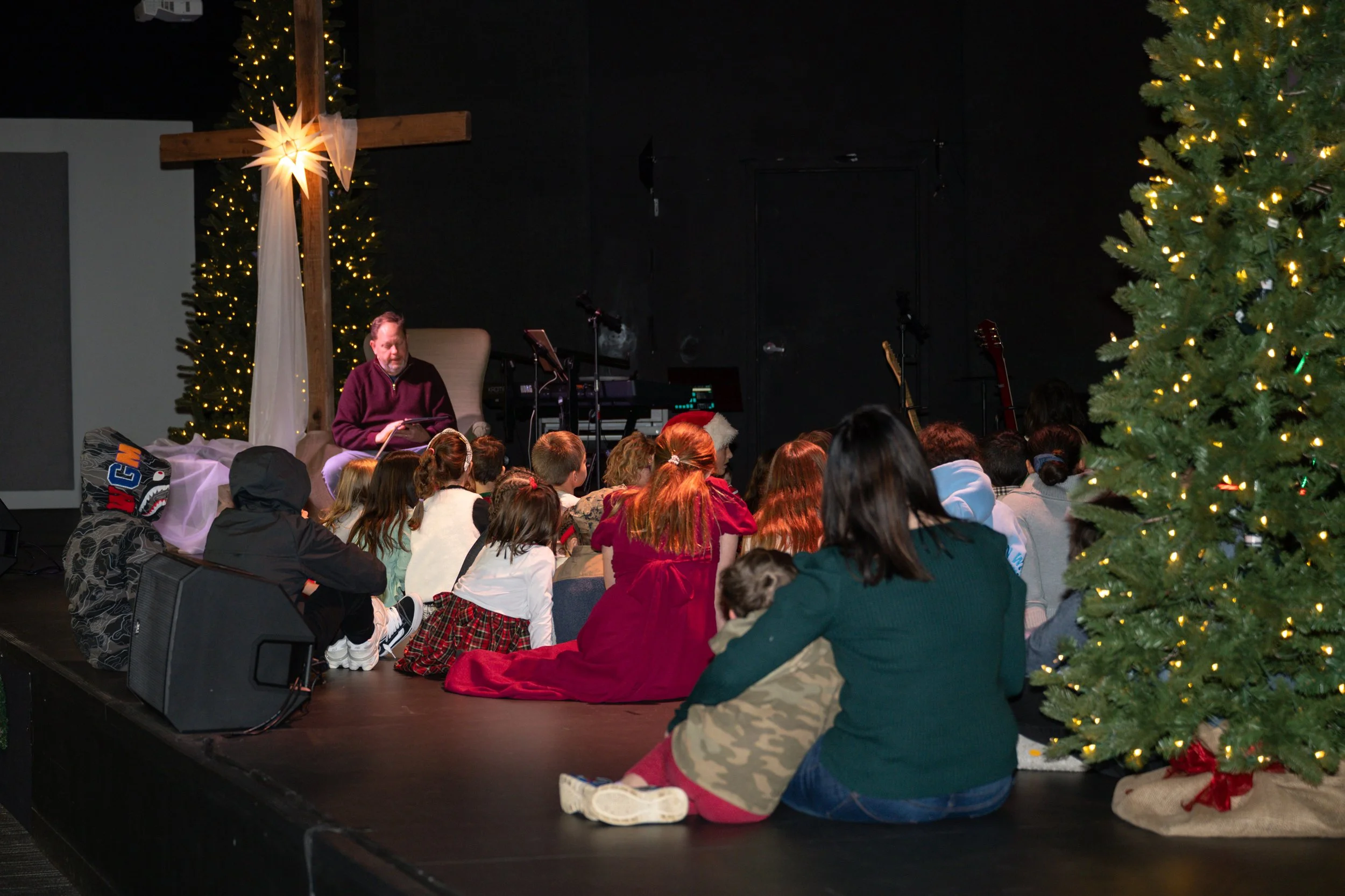 2024-12-23-Christmas Eve-110-4492.jpg
