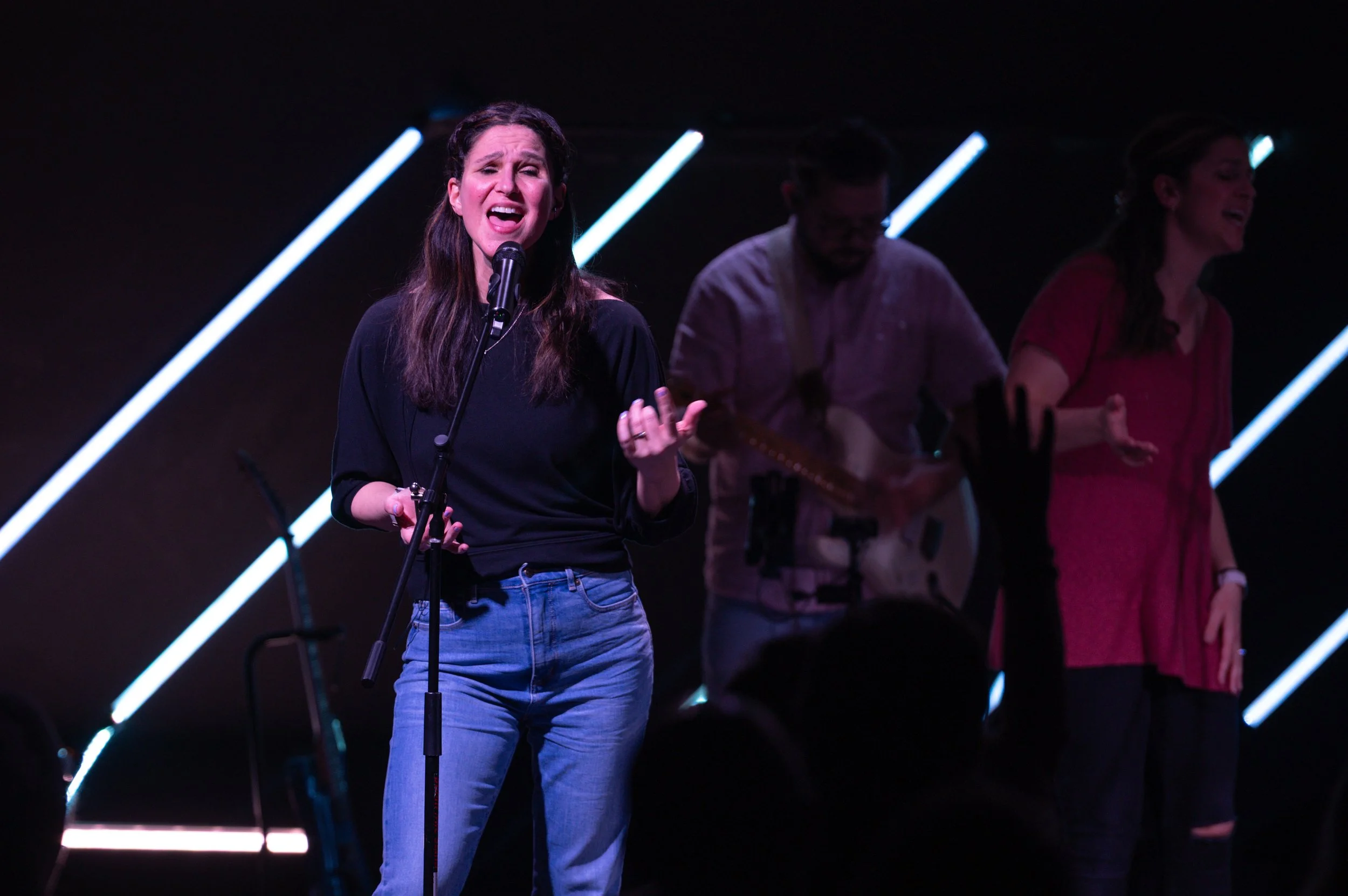 2025-04-18-Good Friday-131-1110.jpg