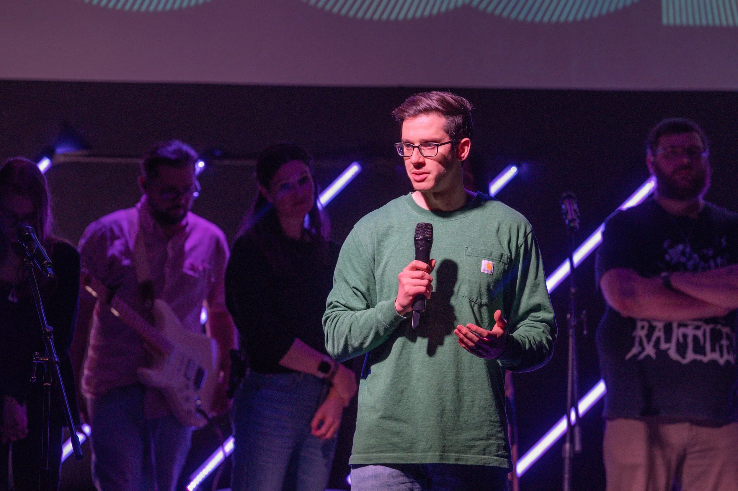 2025-04-18-Good Friday-119-1095.jpg