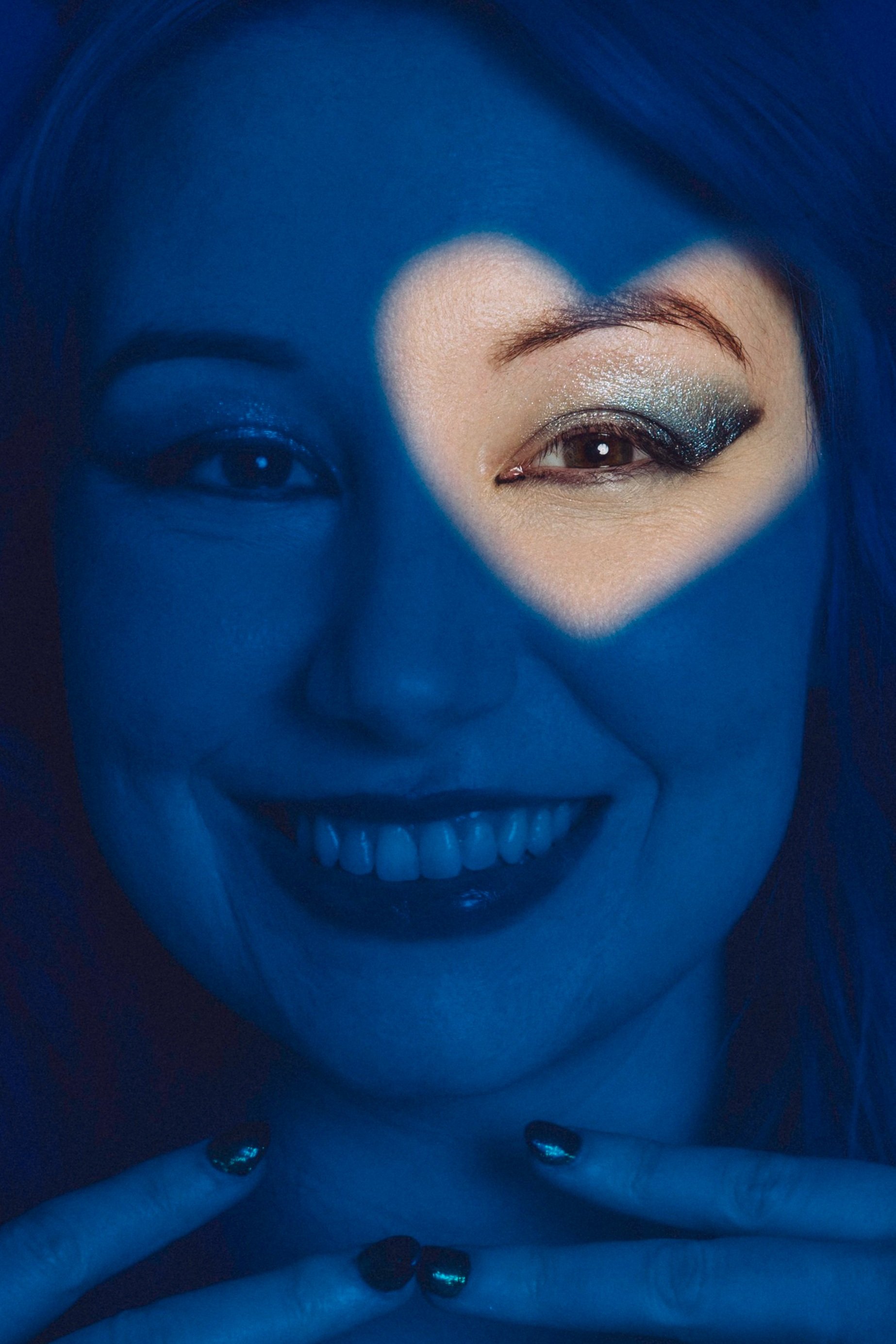 Human+Beauty0647-retouched+cropped.jpg