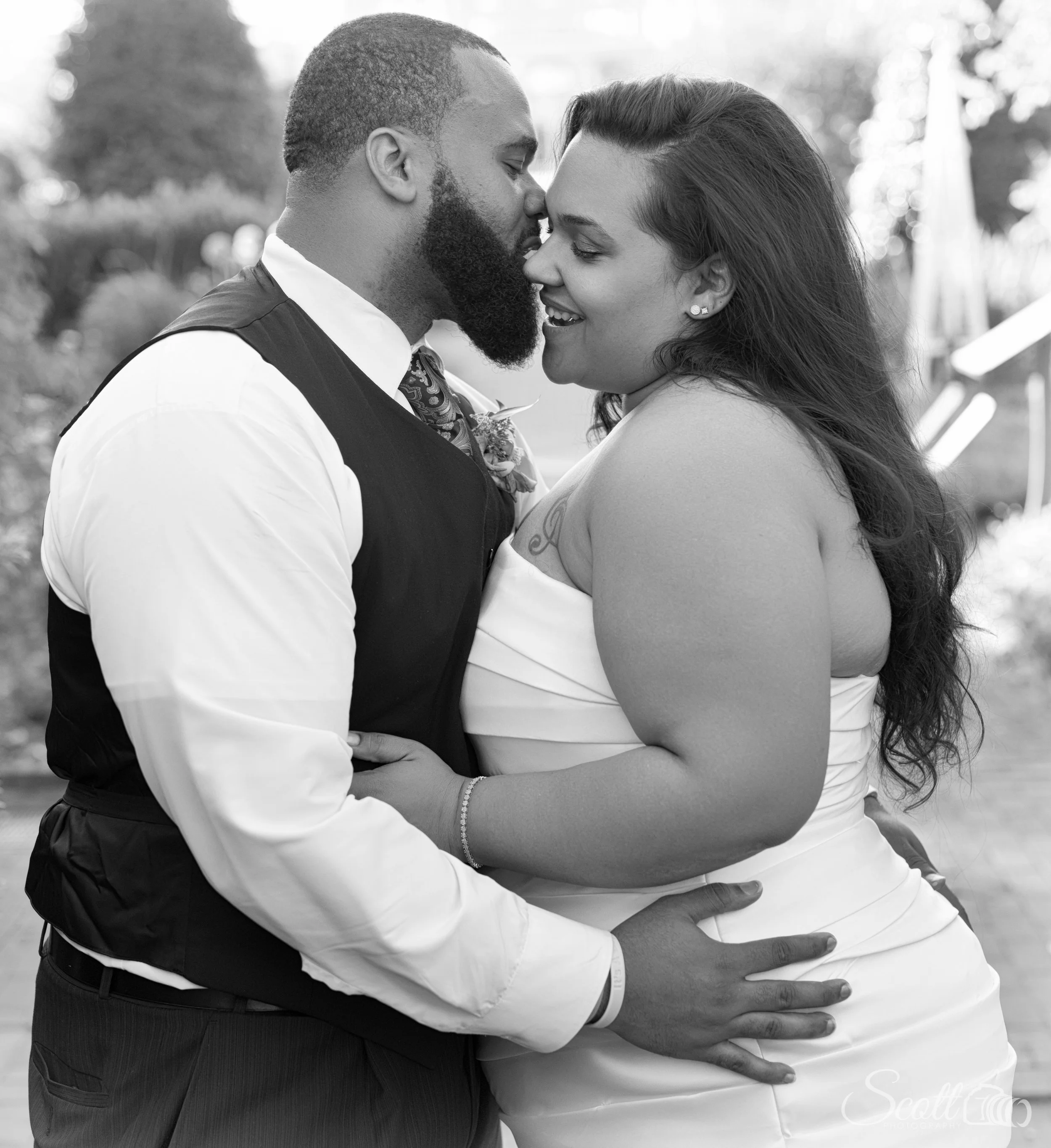 Wedding Portrait of a married couple in Richmond, VA