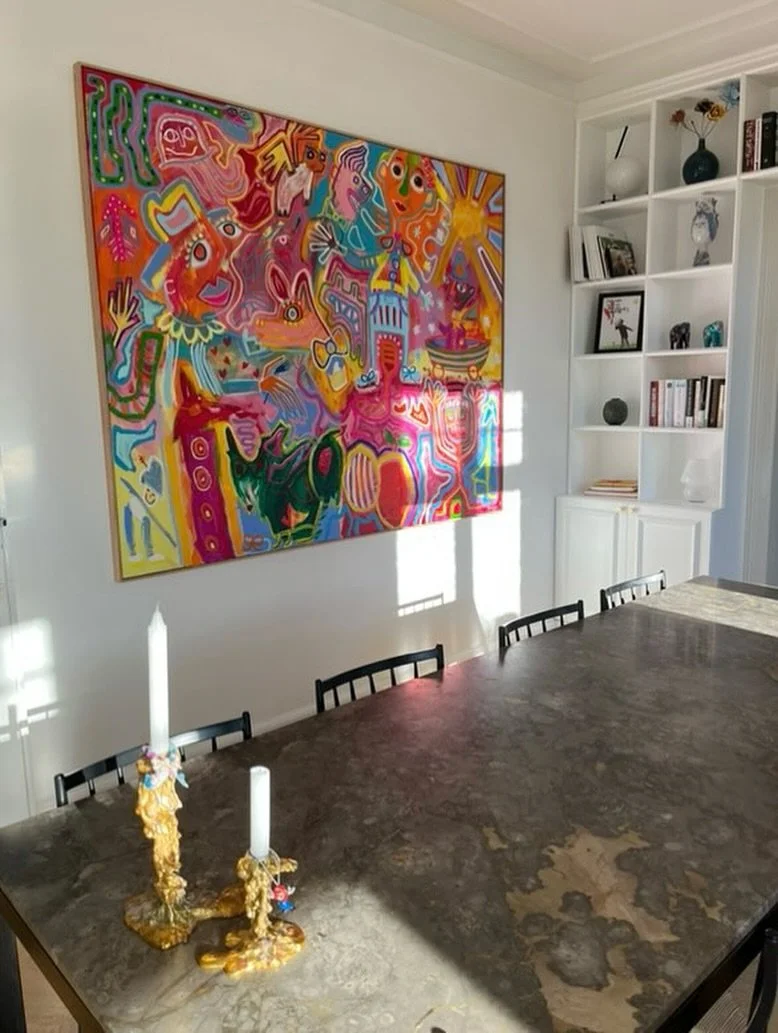 Aww - Memories in its new beautiful home.

Made me so happy to see the painting near a Wiinblad figure 💫🎨🌈🌸✨ What a perfect match!

Thank you 🤍