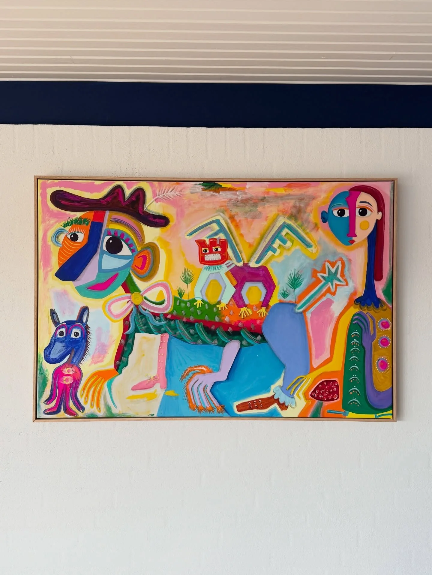 Available original paintings 🎨😍🌈

1: Everyday Entourage
2: Dario
3: Feel The World Move Again
4: Spiller Fandango Dagen Lang
5: Creature Portal