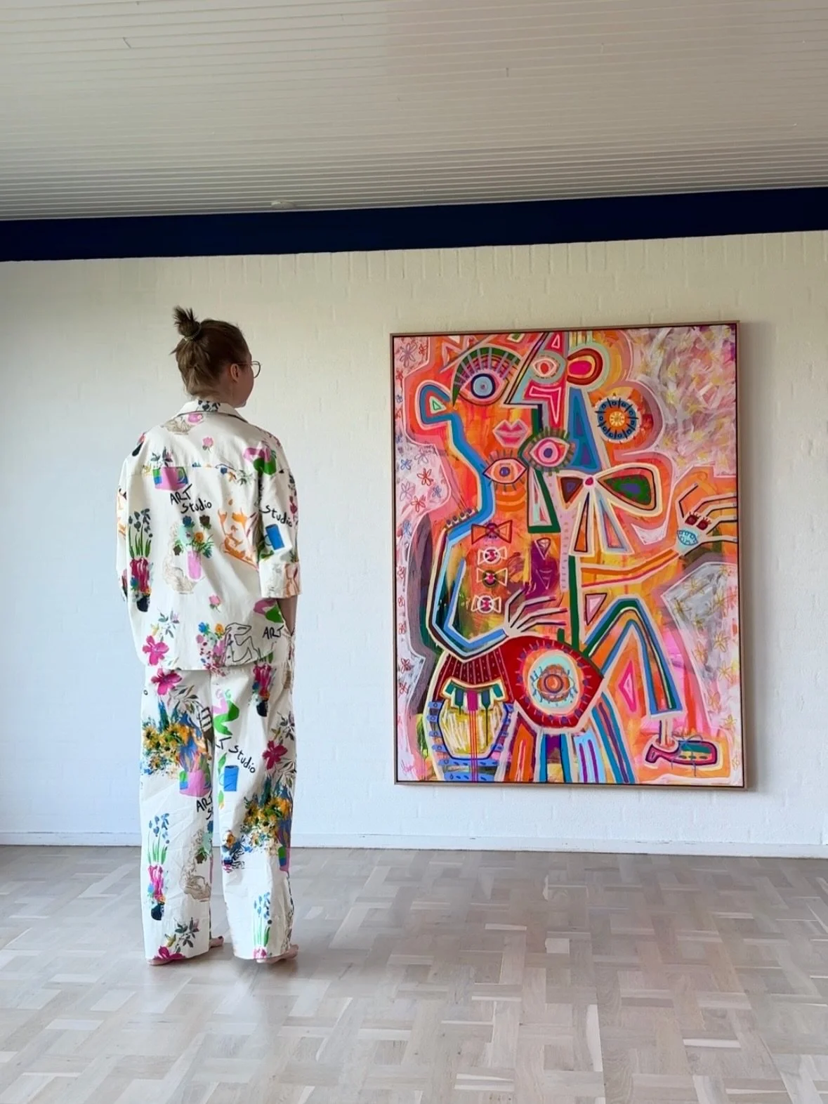 I spent 17 years developing my creative work.

I spent hundreds of hours painting and drawing.

I kept painting though I was diagnosed with leukemia in 2022.

I kept painting when I was undergoing chemotherapy and went to the studio with a chemo bag 