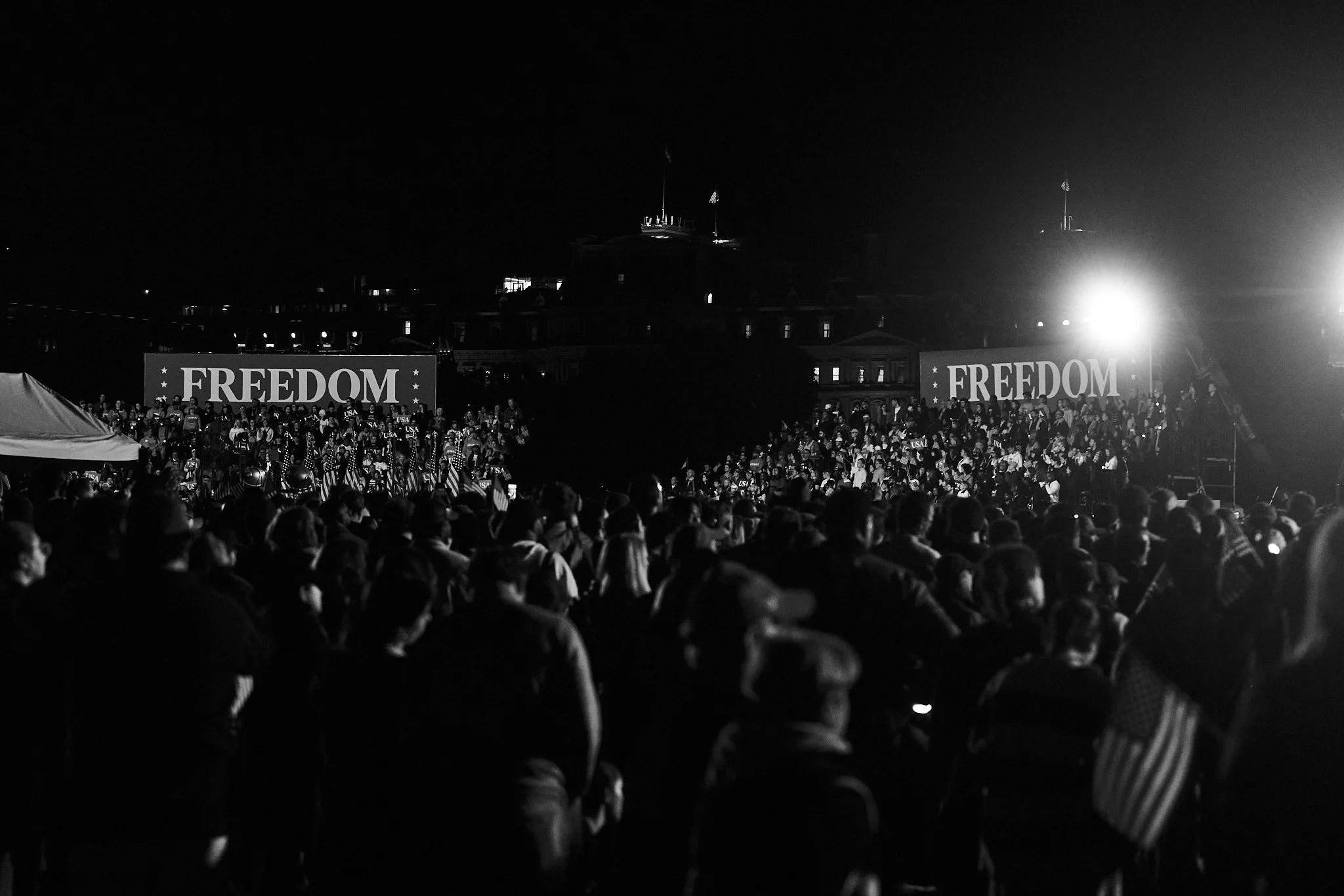 CWX08532_10.29.24_KamalaRallyDC.jpg