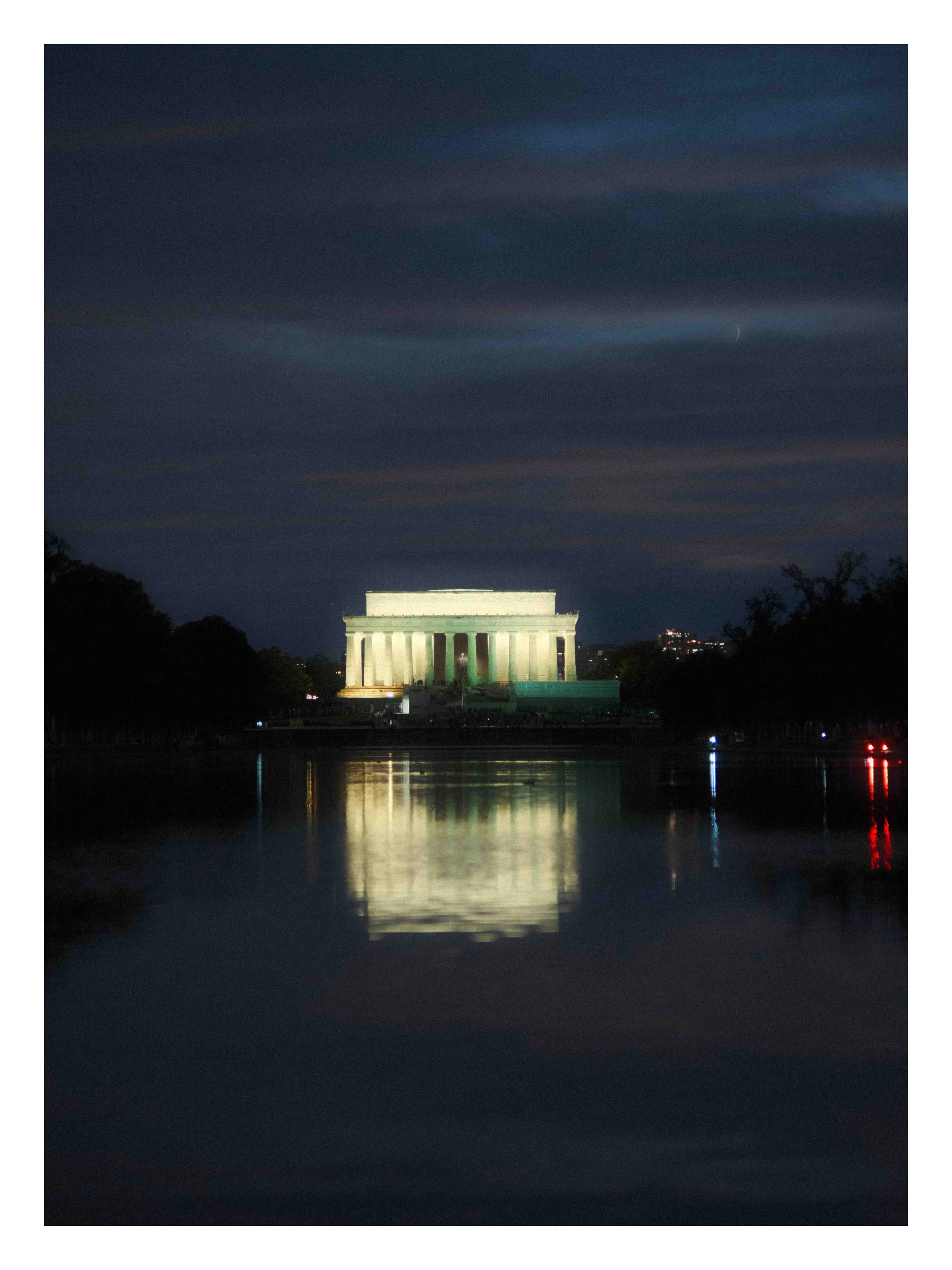 3_MoonlitMemorial_XT5.jpg