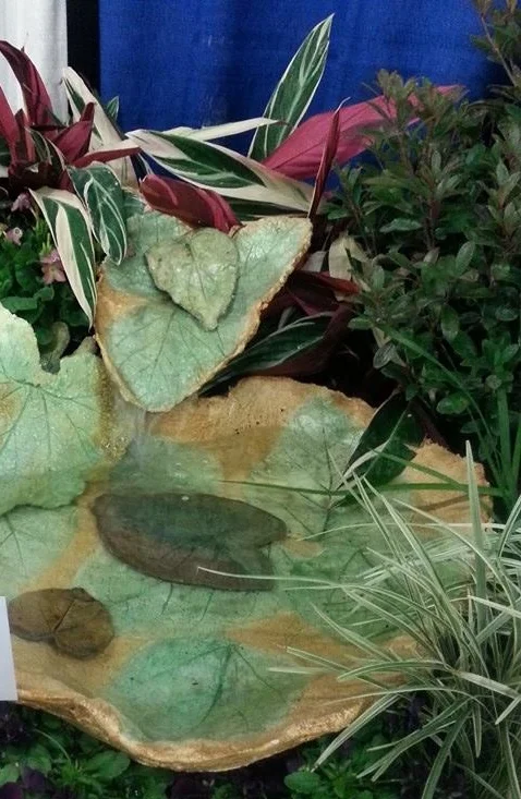 leaf fountain.jpg