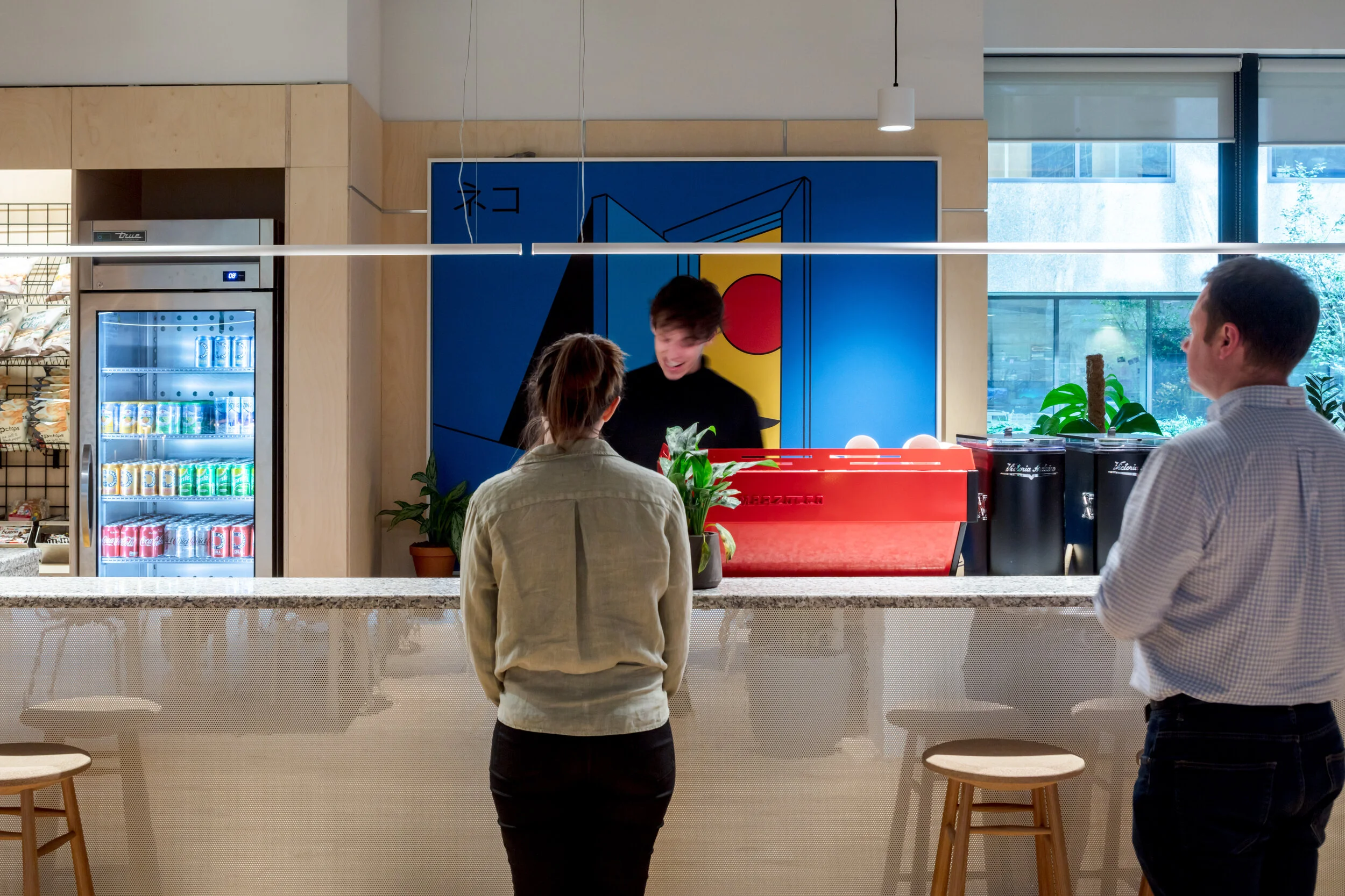 20180914_London_8-Devonshire-Square_Kitchen_02.jpg