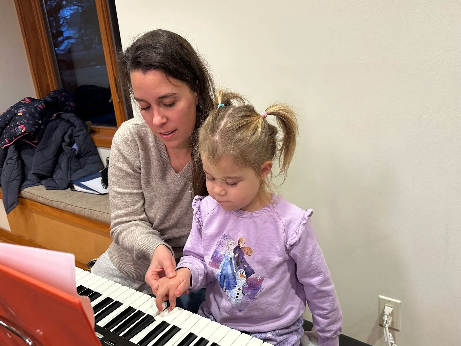 Each year in early December, our studio hosts Holiday Ensemble classes. In the months leading up to these sessions, students prepare a variety of Christmas and seasonal pieces, then come together in ensemble groups organized by age and skill level. T