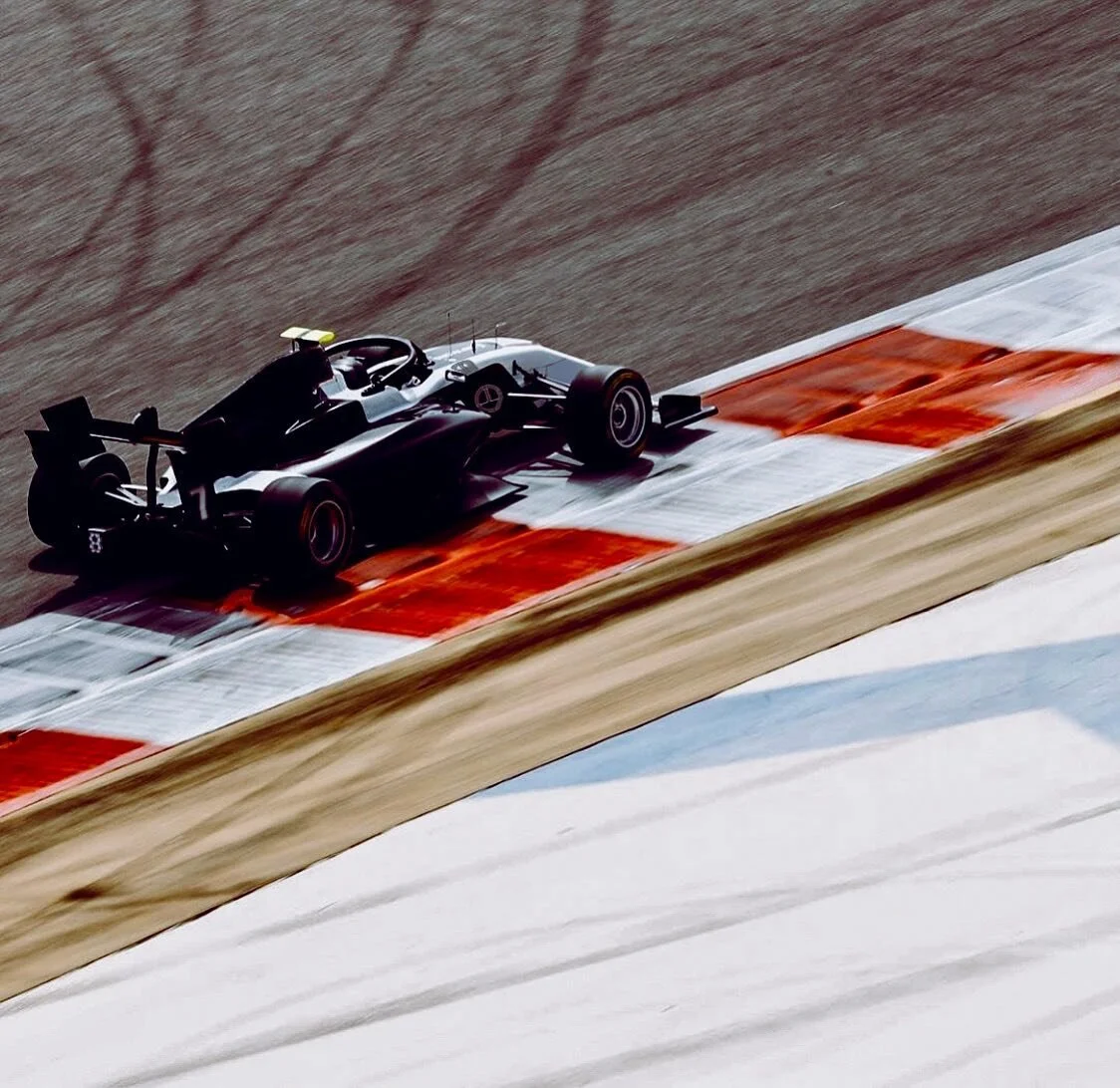 THE SILVERSTONIAN&rsquo;21 ⏱🏎☀️
.
.
.
.
.
.
.
#motorsports #racing #motorsport #explorepage #racecar #race #formula #motorcycle #cars #car #speed #nascar #explorepage #motorsportphotography #karting #motor #carsofinstagram #gt #porsche #offroad #mot