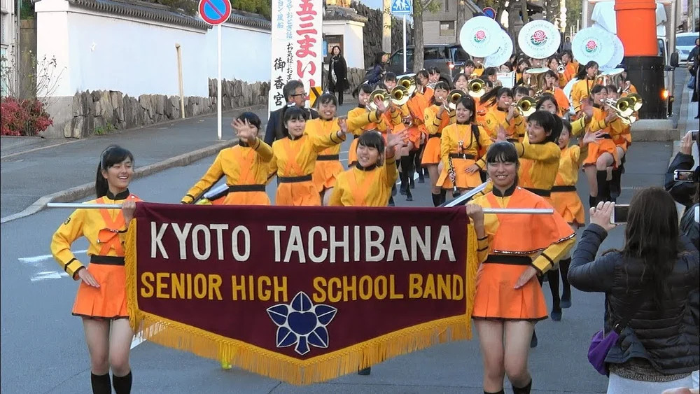 Watch the Kyoto Tachibana High School Band Smash "Sing Sing Sing" — Yehoodi
